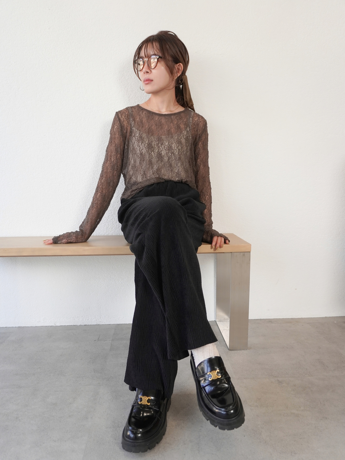 STRETCH LACE FIT TOP