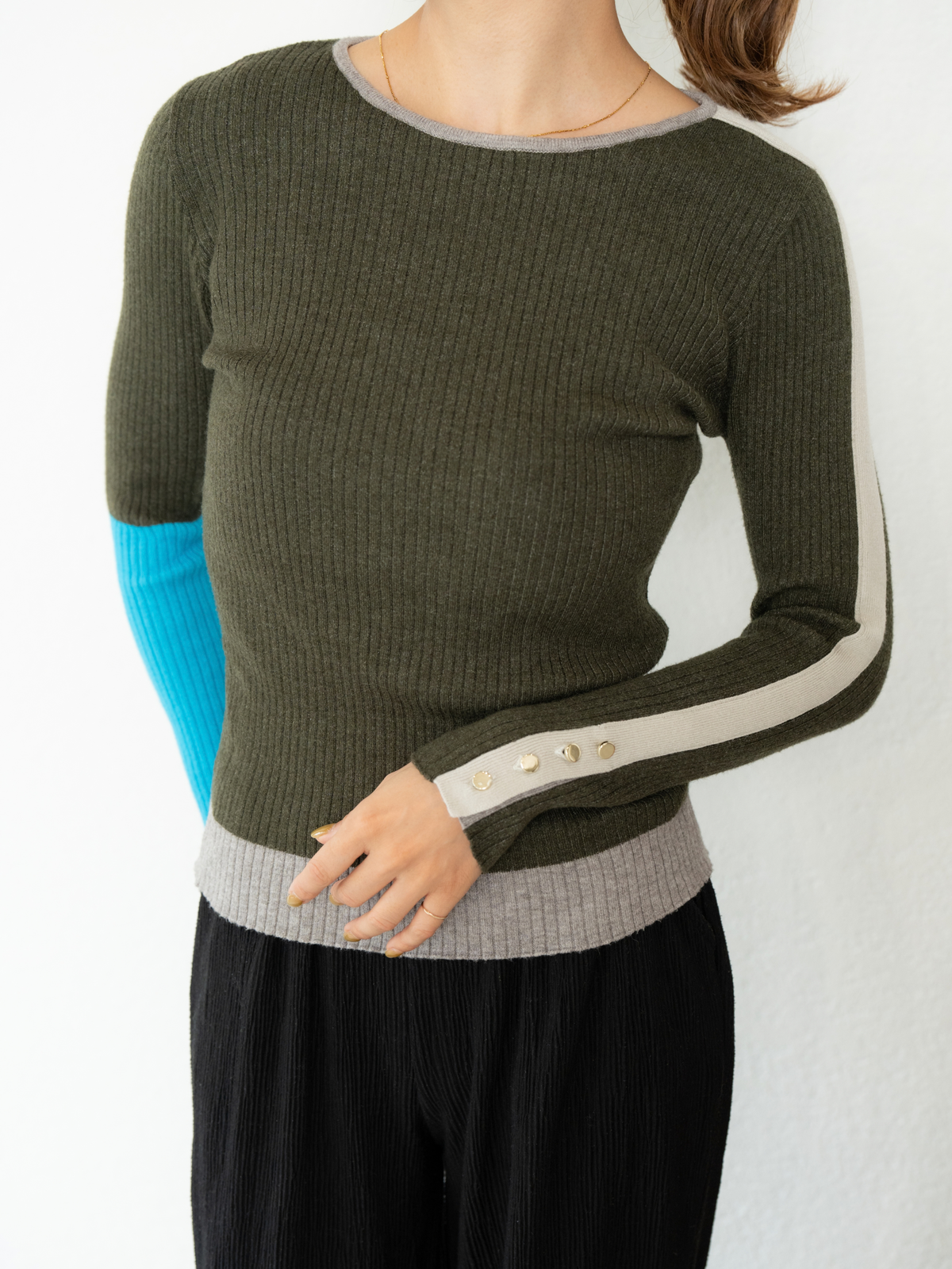 EN LINE ASYMMETRY RIB KNIT【10/9〜 再販】