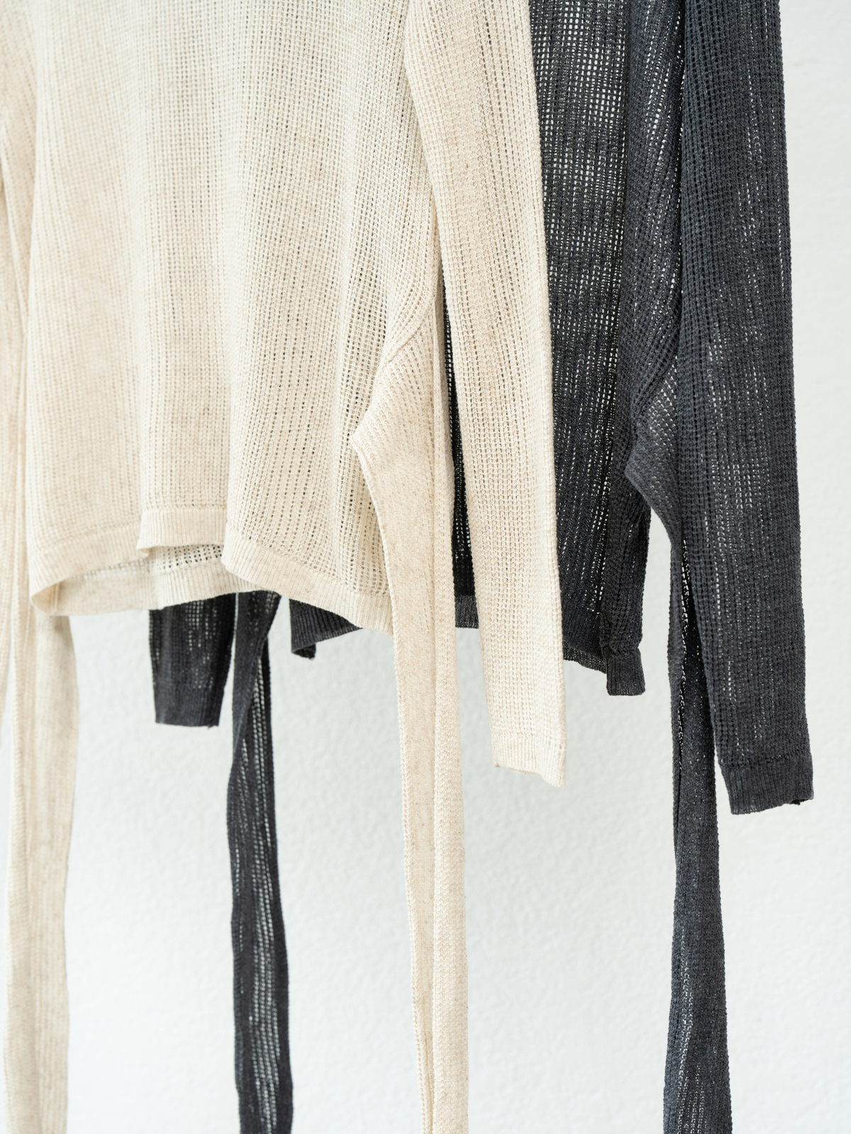 WAIST TIE SHEER KNIT【9/25(金)〜 販売】