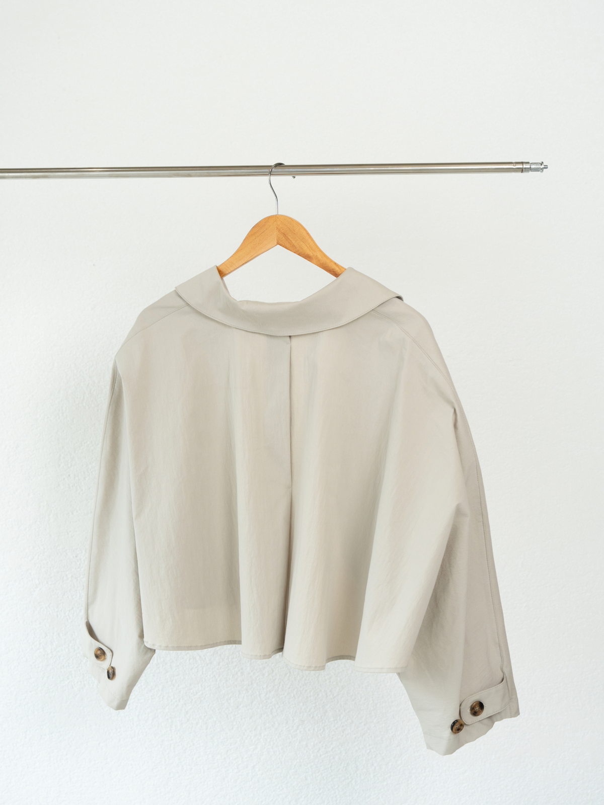 SHORT TRENCH COAT【9/25(金)〜 販売】
