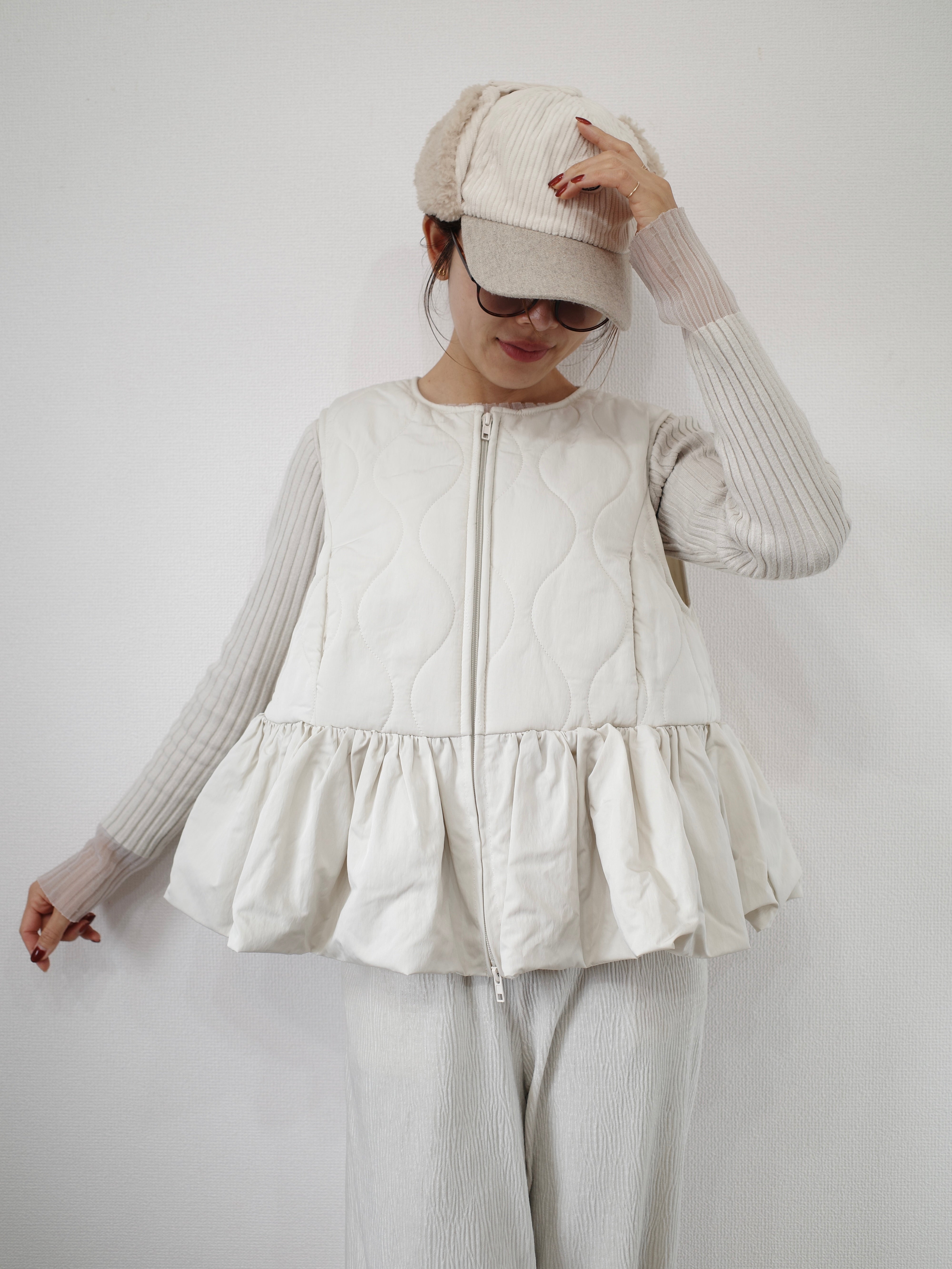 FRILL HEM QUILTING VEST