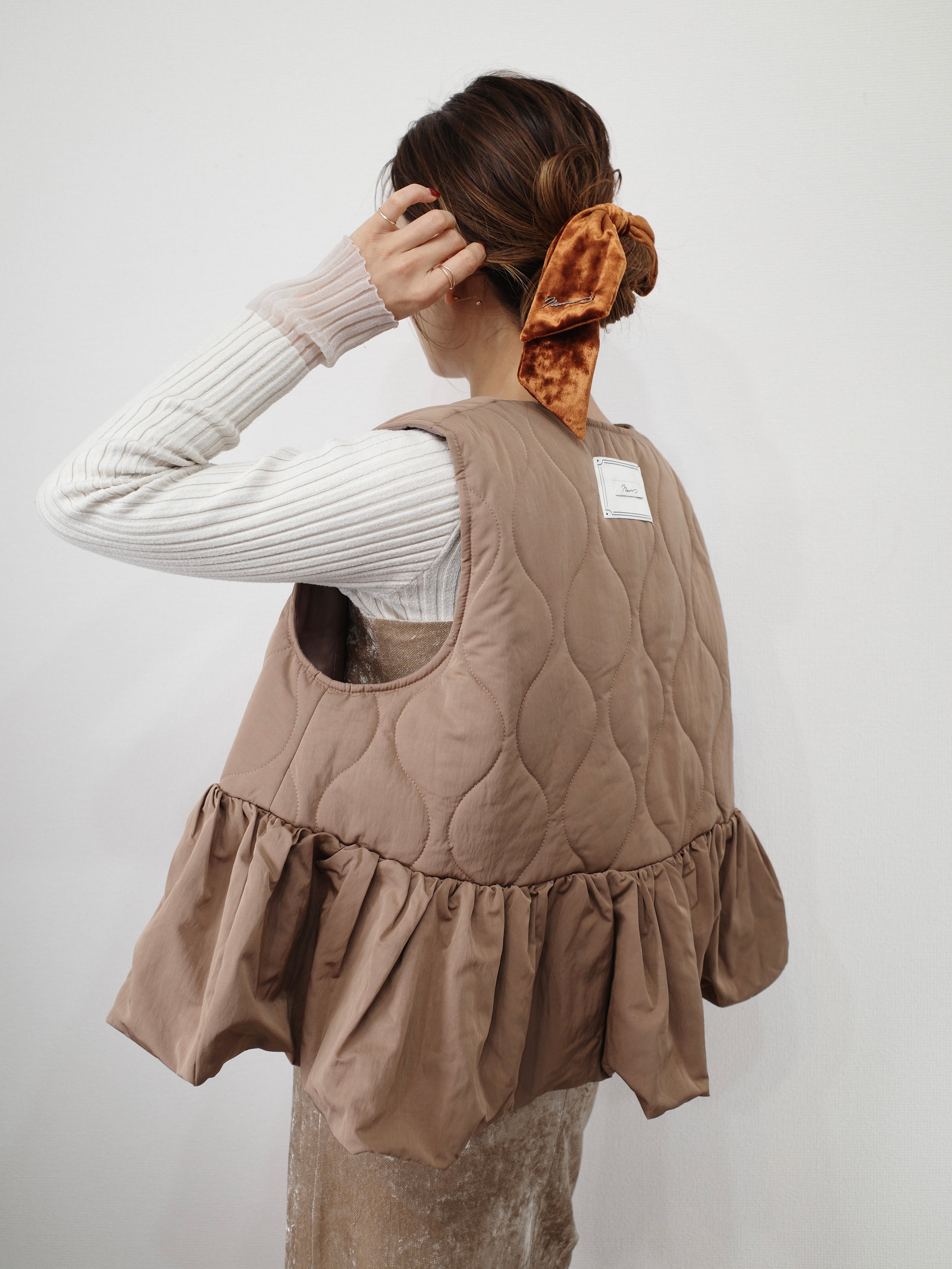 FRILL HEM QUILTING VEST