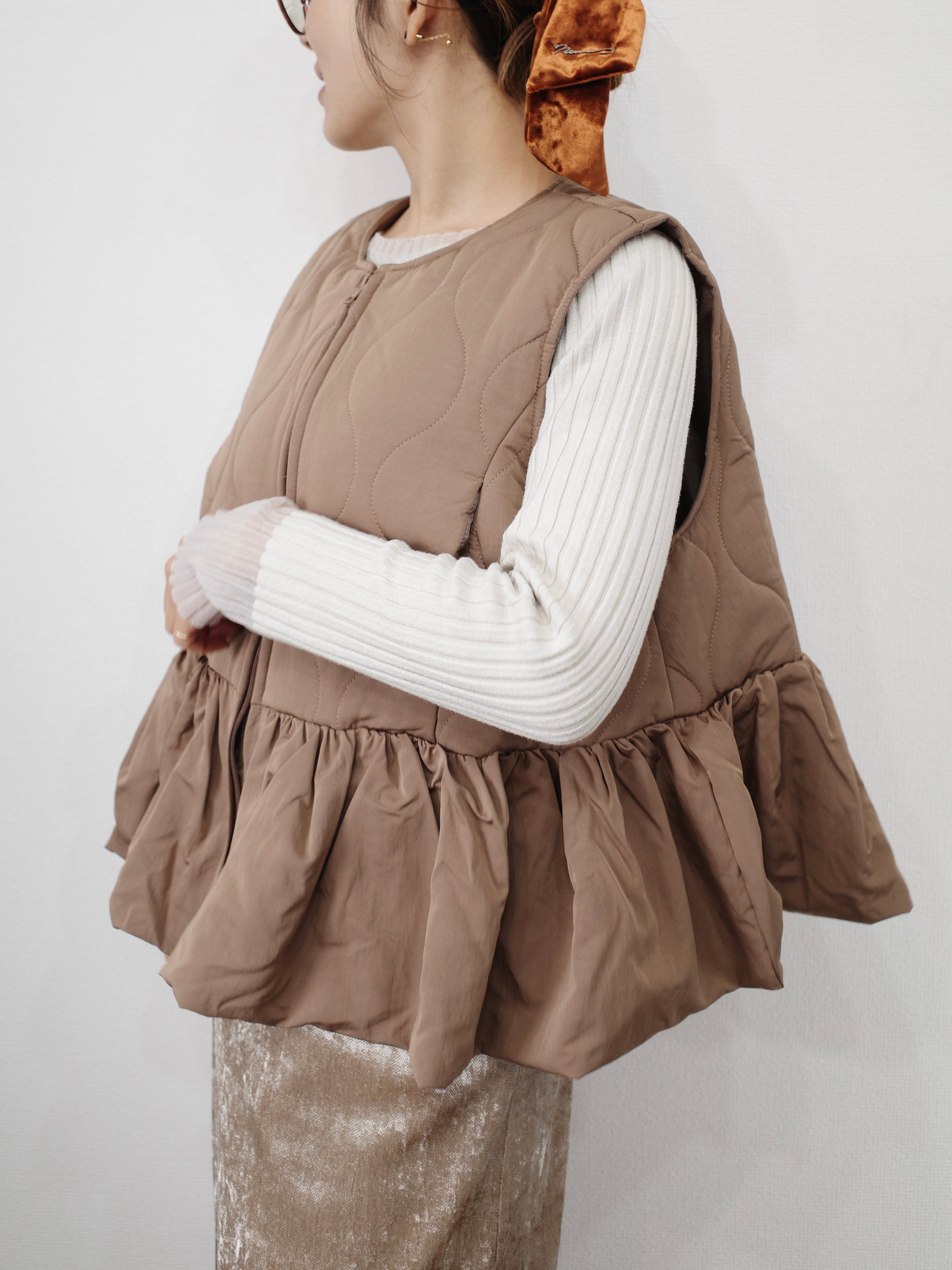 FRILL HEM QUILTING VEST