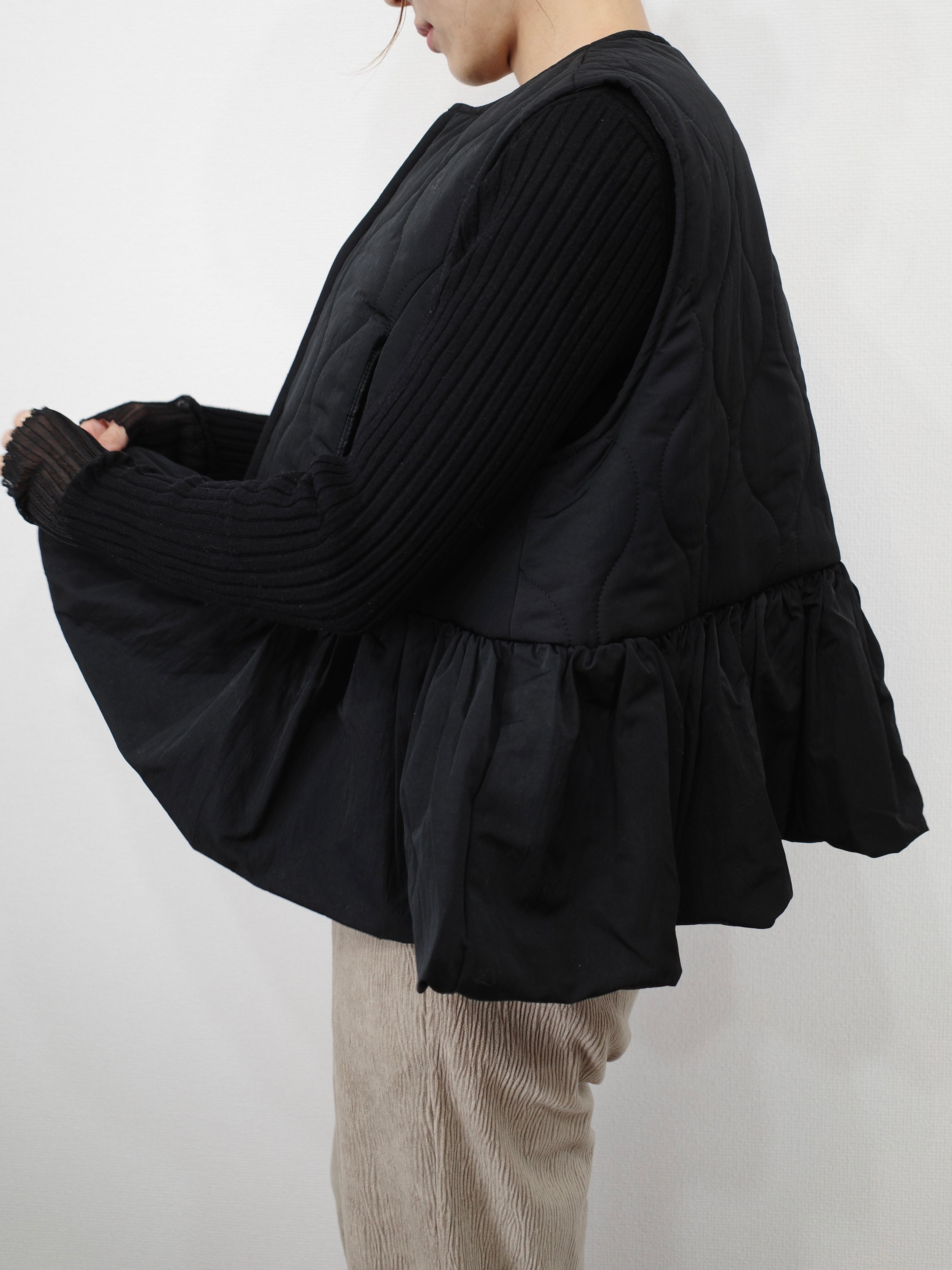 FRILL HEM QUILTING VEST