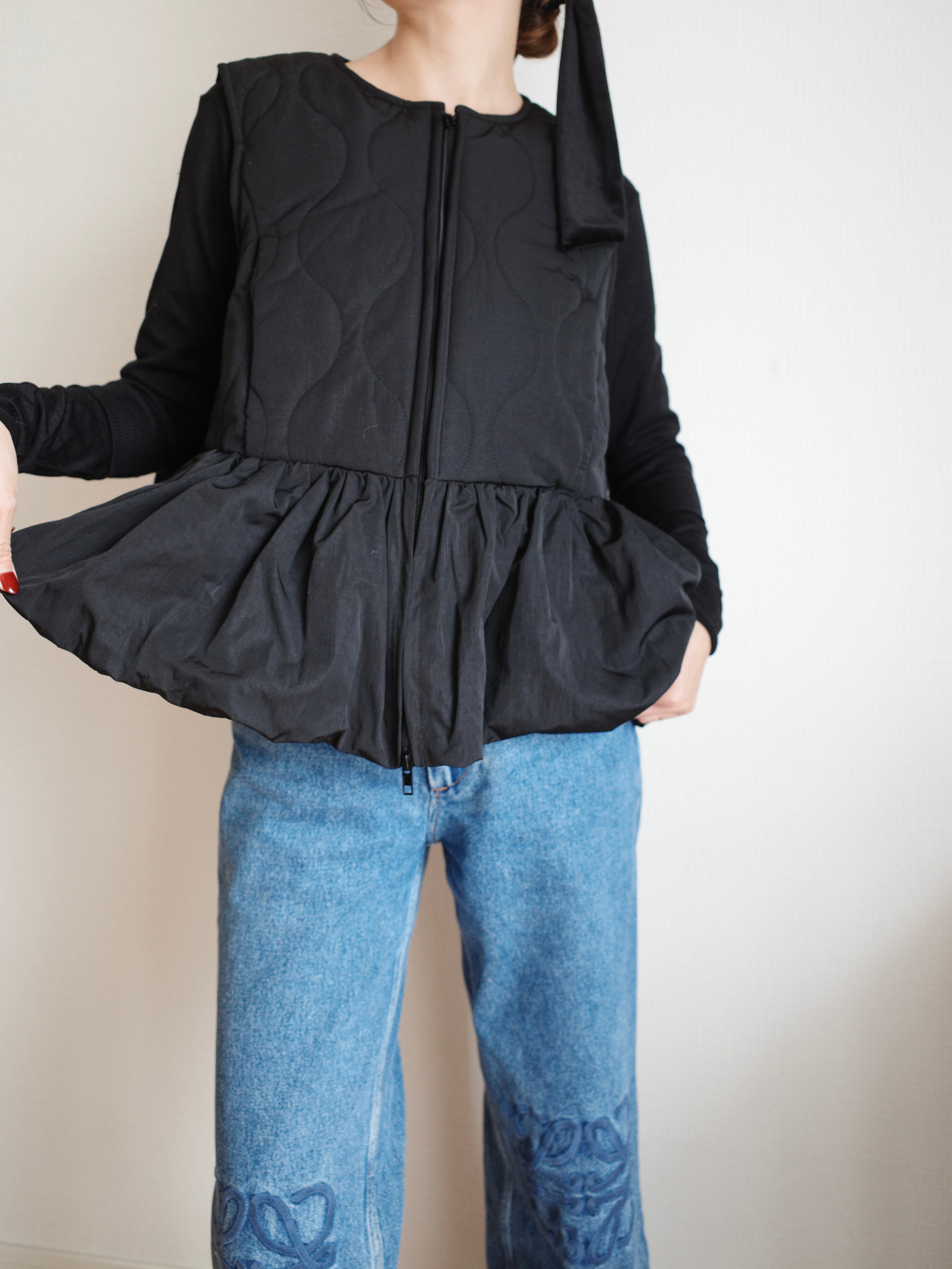 FRILL HEM QUILTING VEST