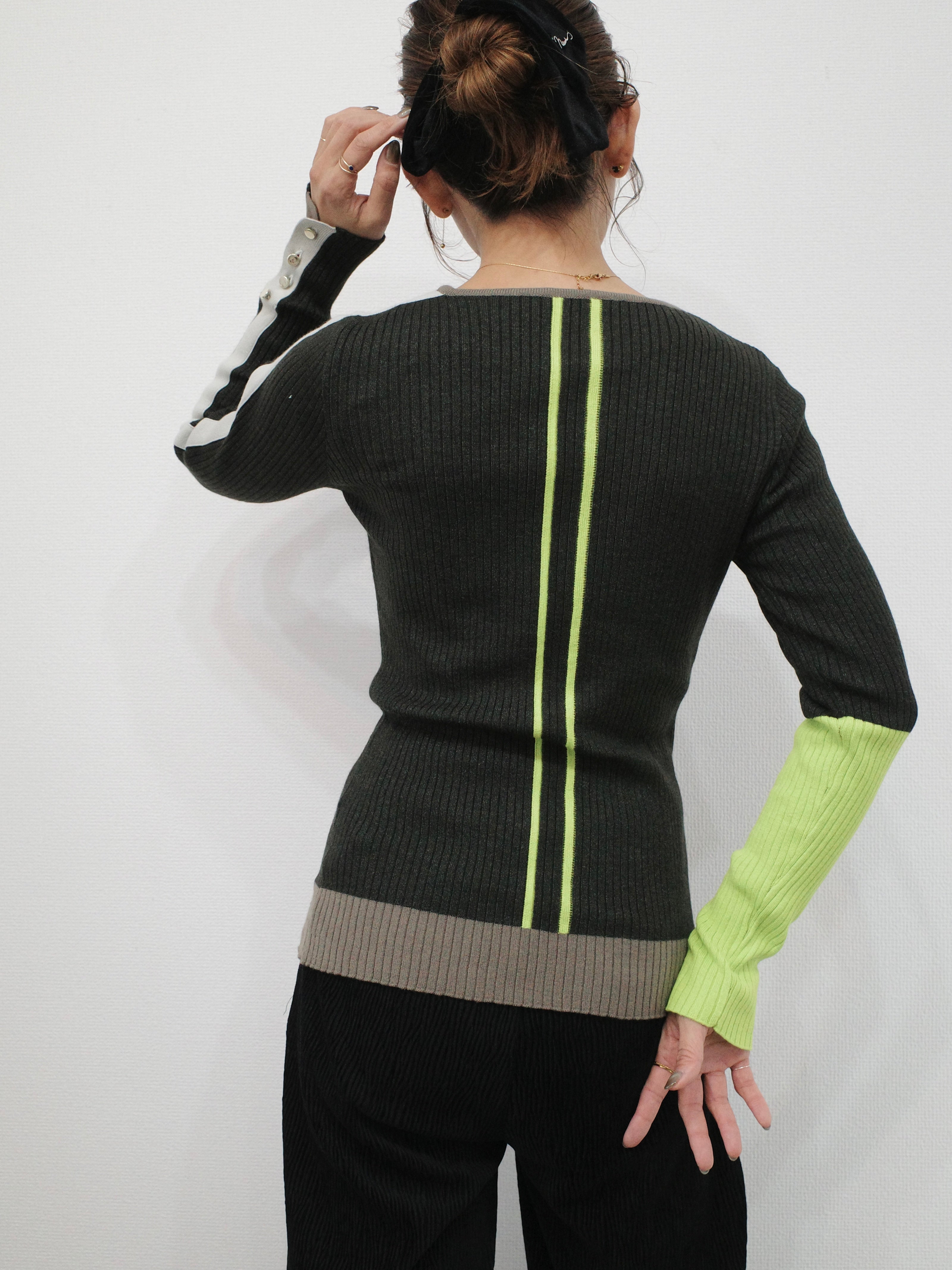 EN LINE ASYMMETRY RIB KNIT