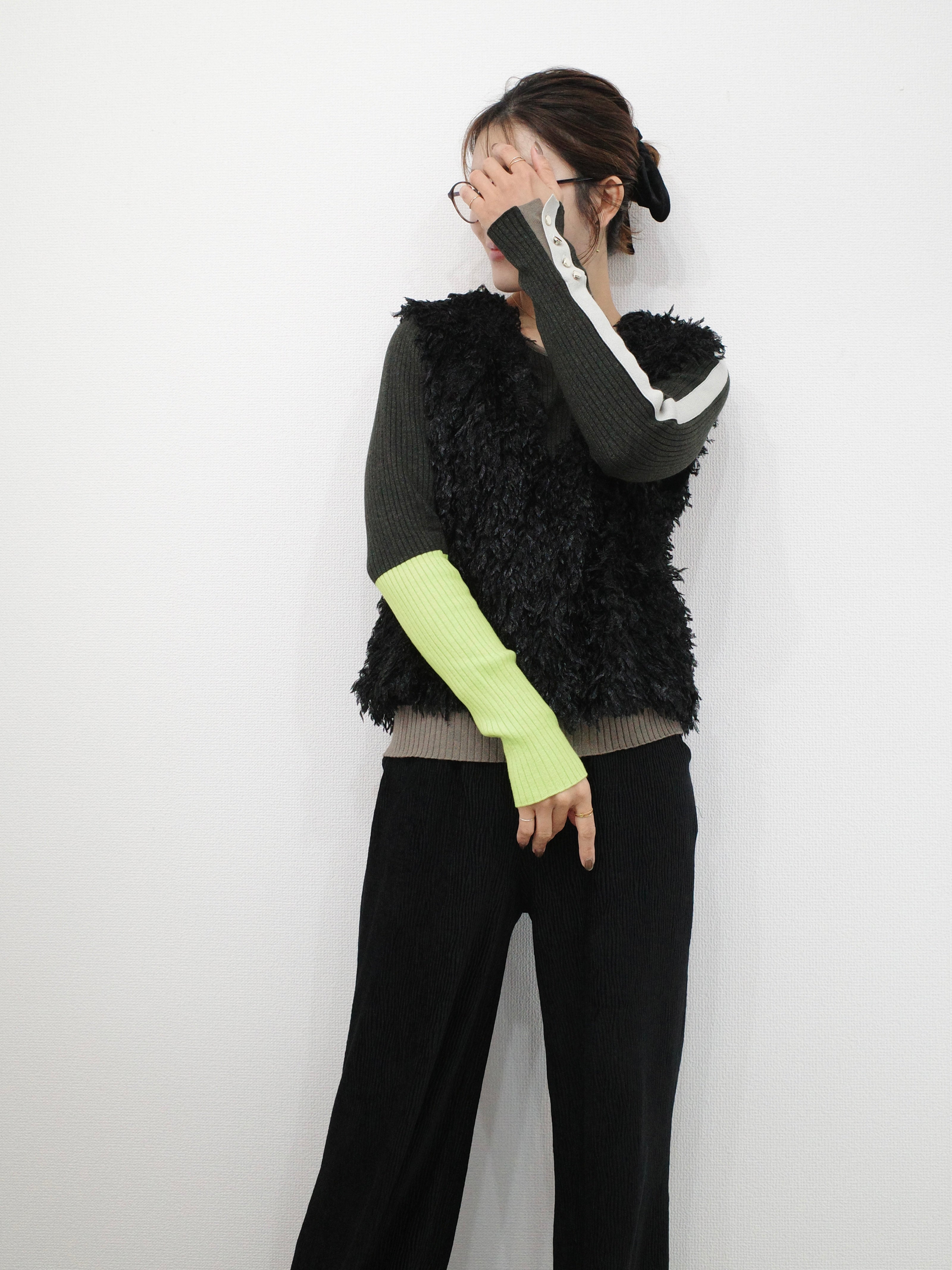 EN LINE ASYMMETRY RIB KNIT