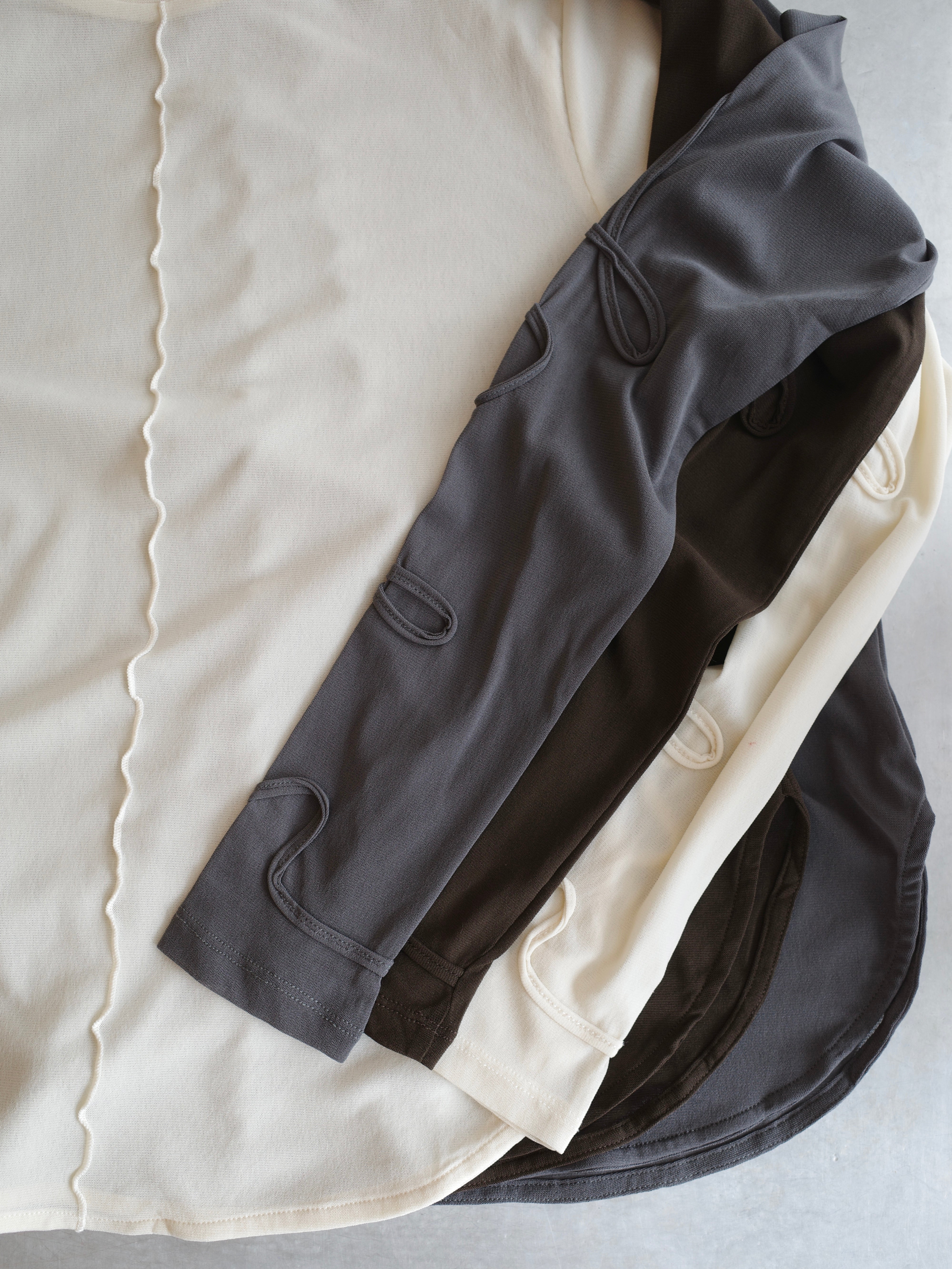 2WAY SHEER STITCH TOPS