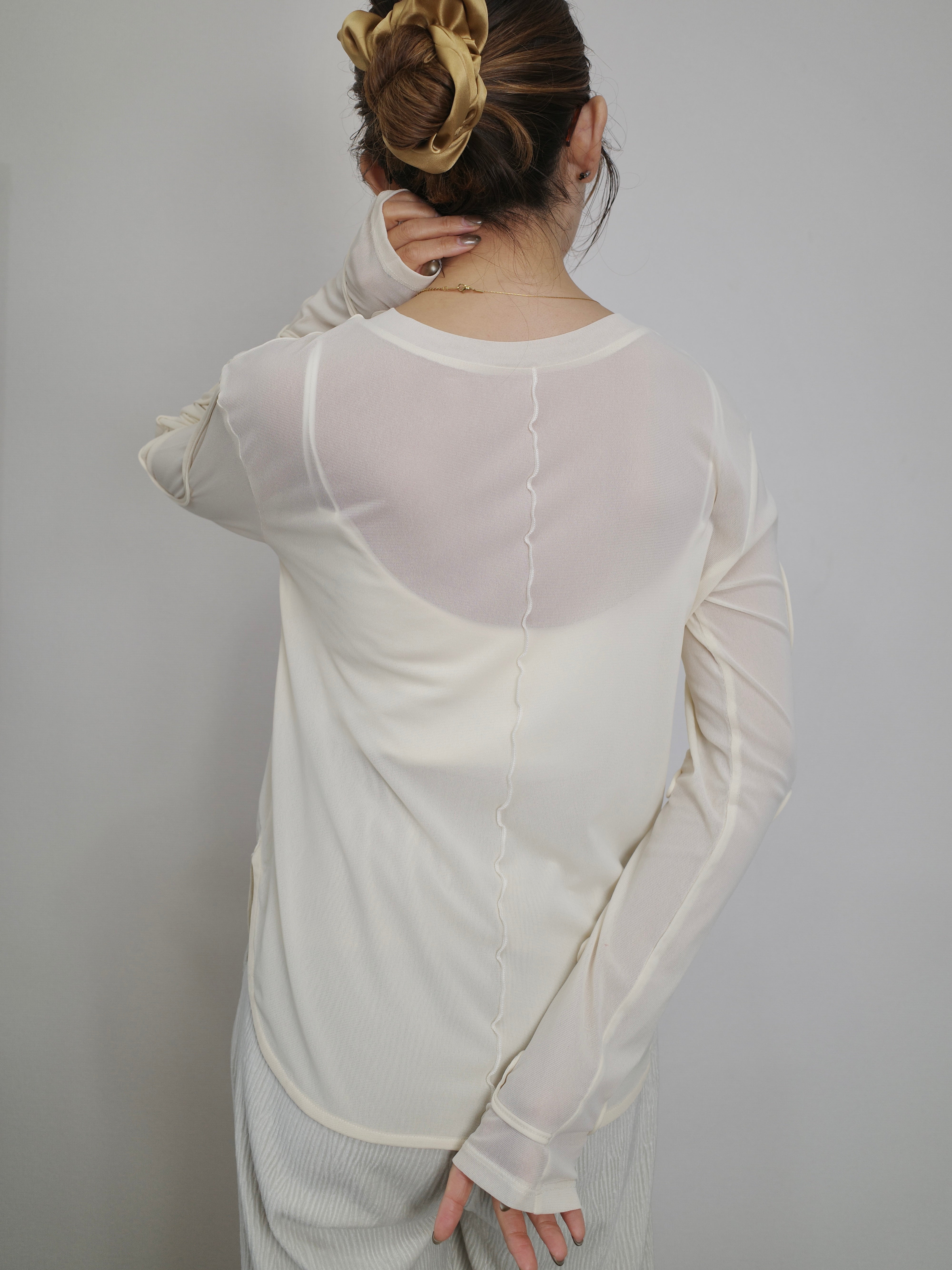 2WAY SHEER STITCH TOPS