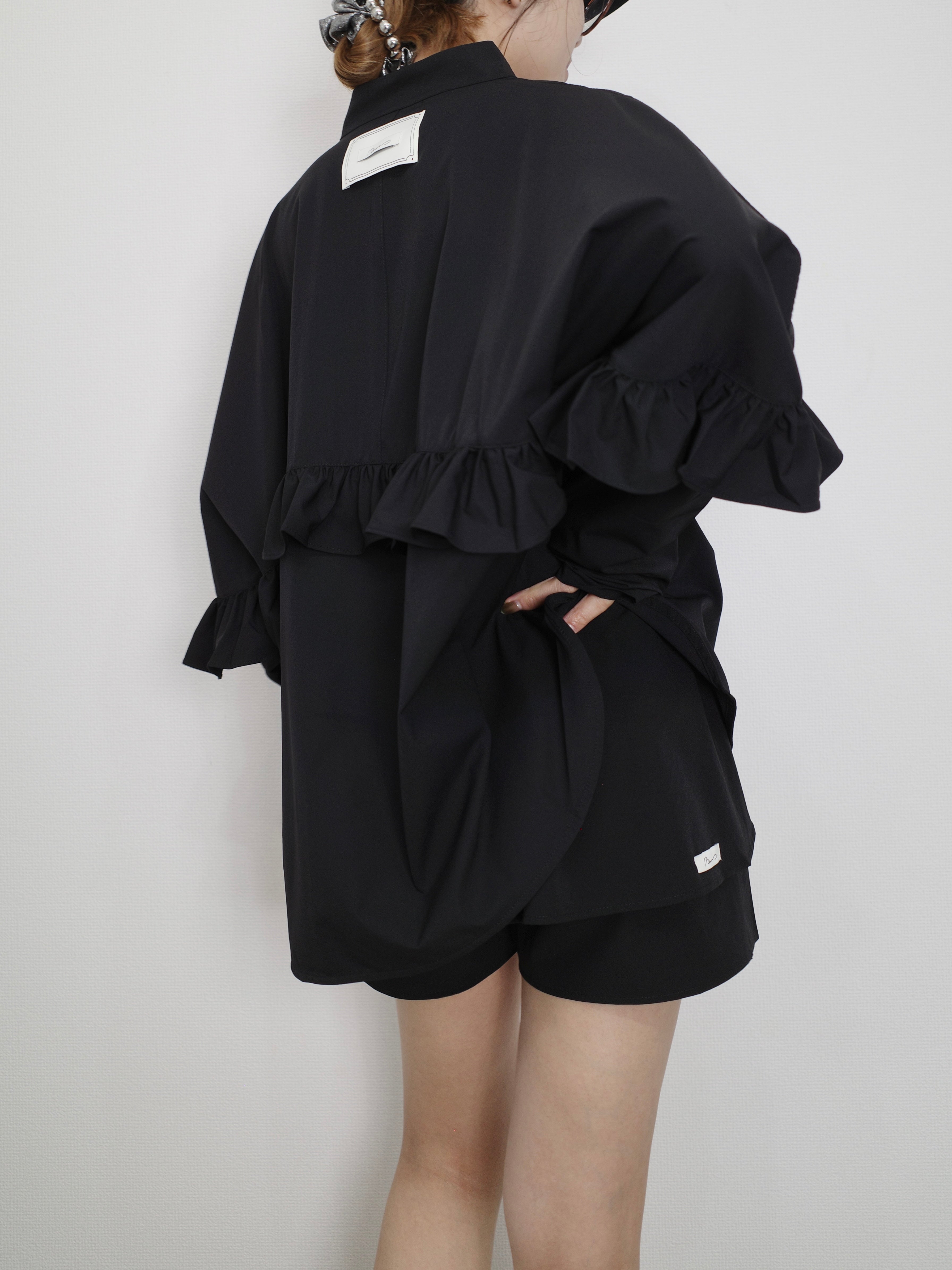 RASH LAYERED SHORT PANTS