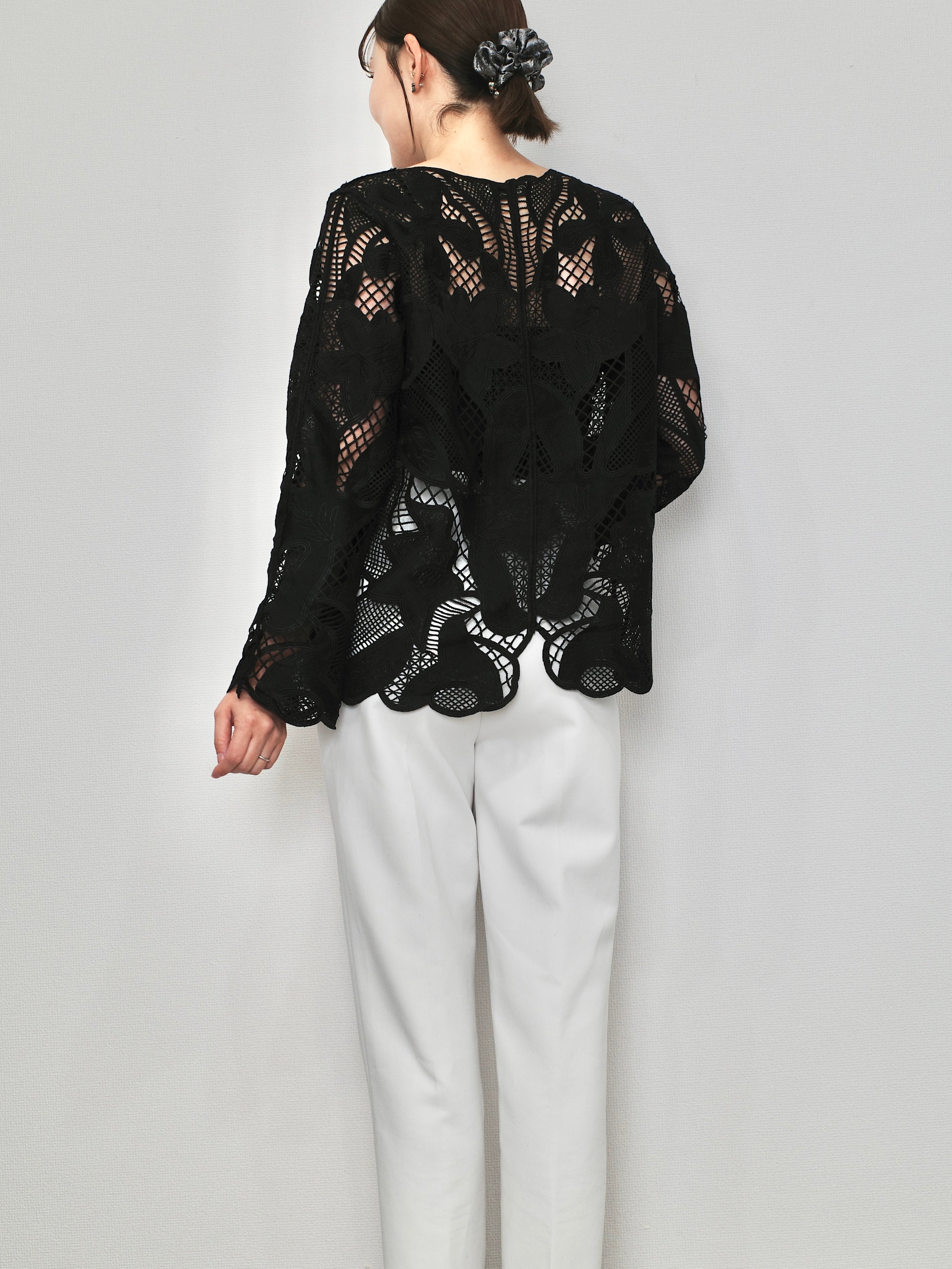 BLOOM LACE JACKET