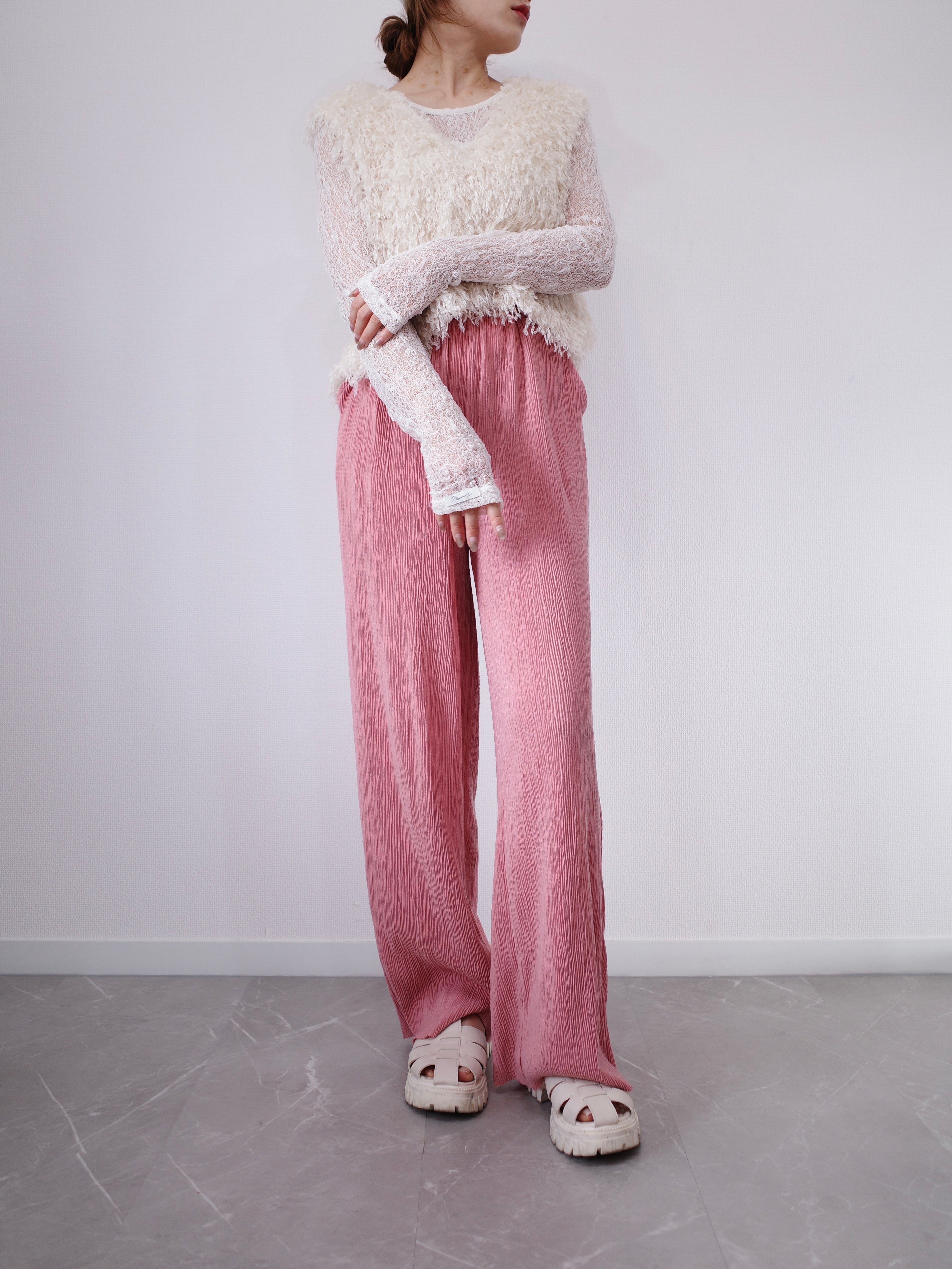 LIGHT TEXTURE STRAIGHT PANTS