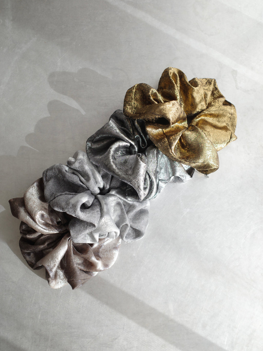 Sable Big scrunchie