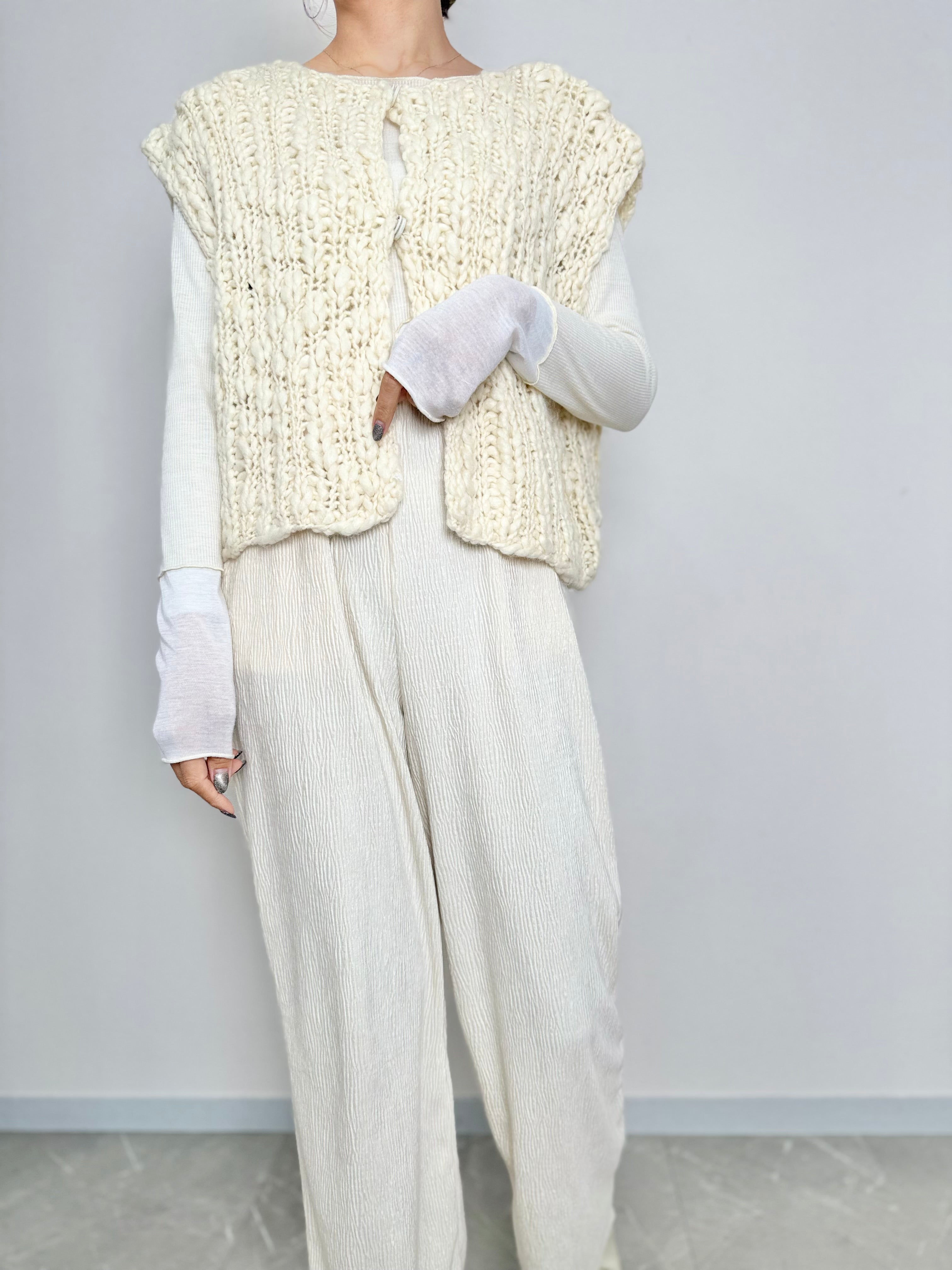 VELOUR LIKE STRAIGHT PANTS