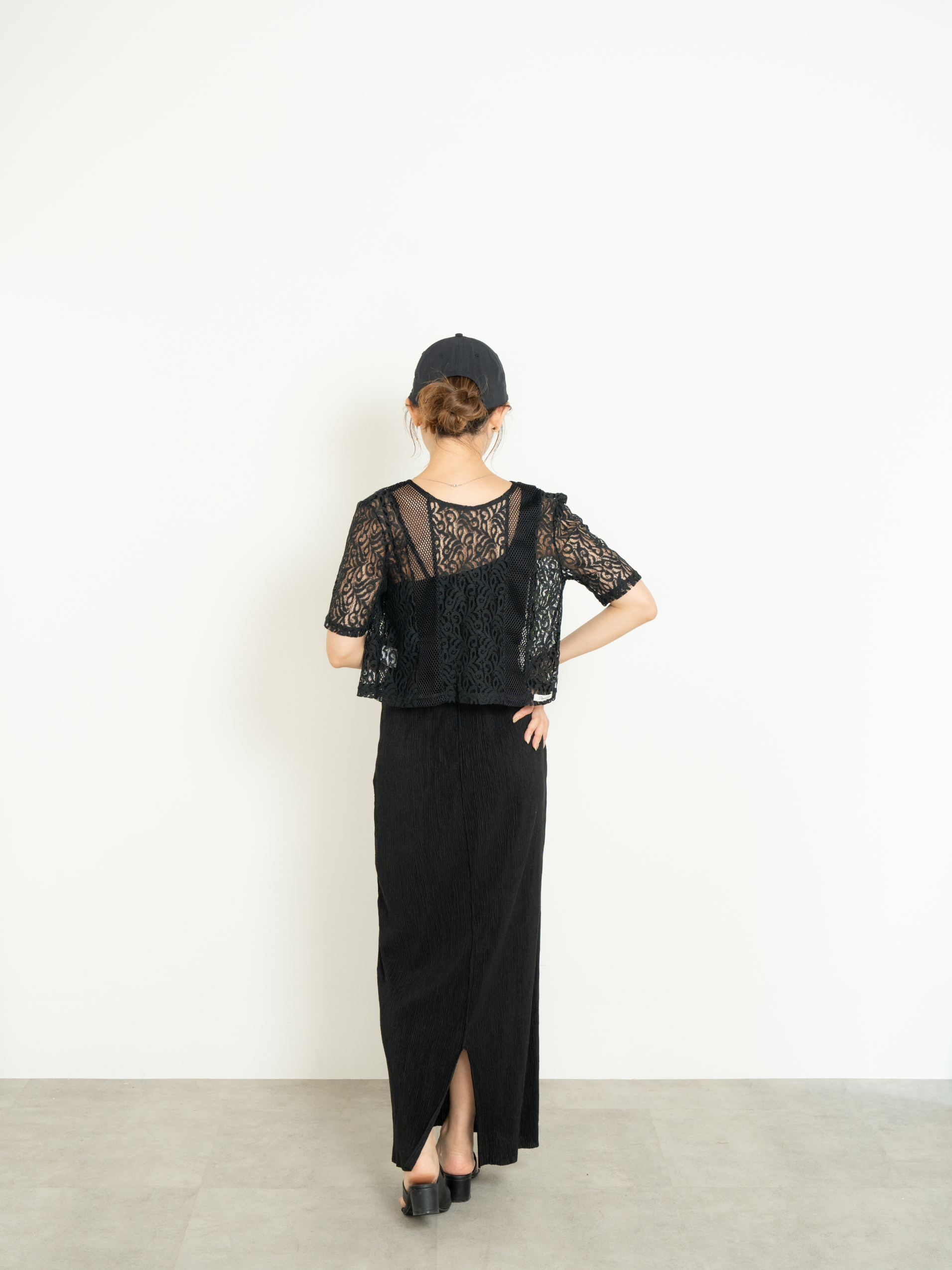 LIGHT TEXTURE PENCIL SKIRT