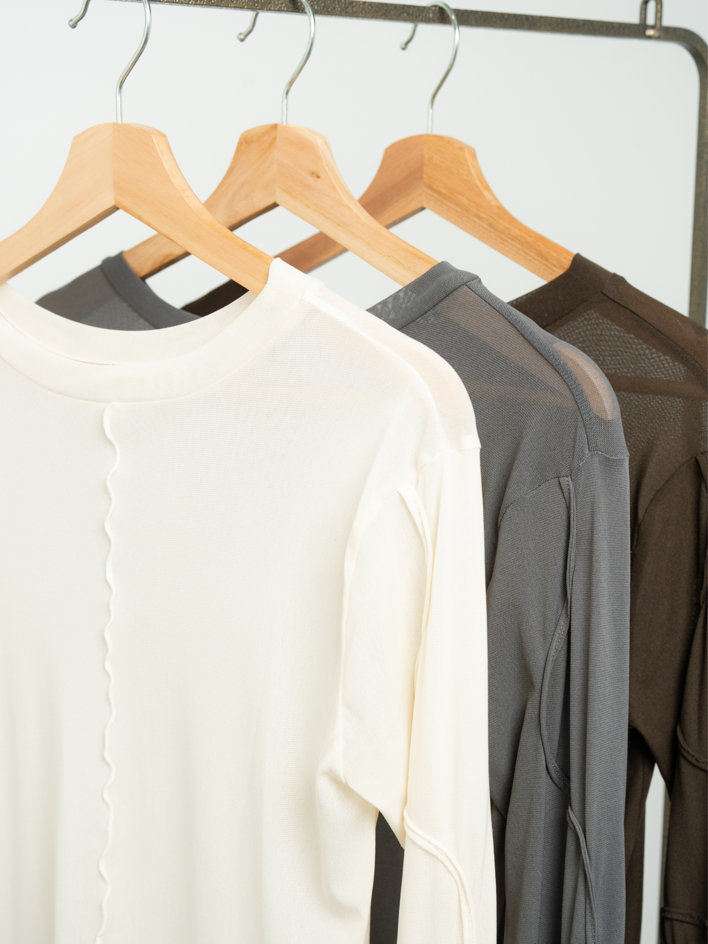 2WAY SHEER STITCH TOPS