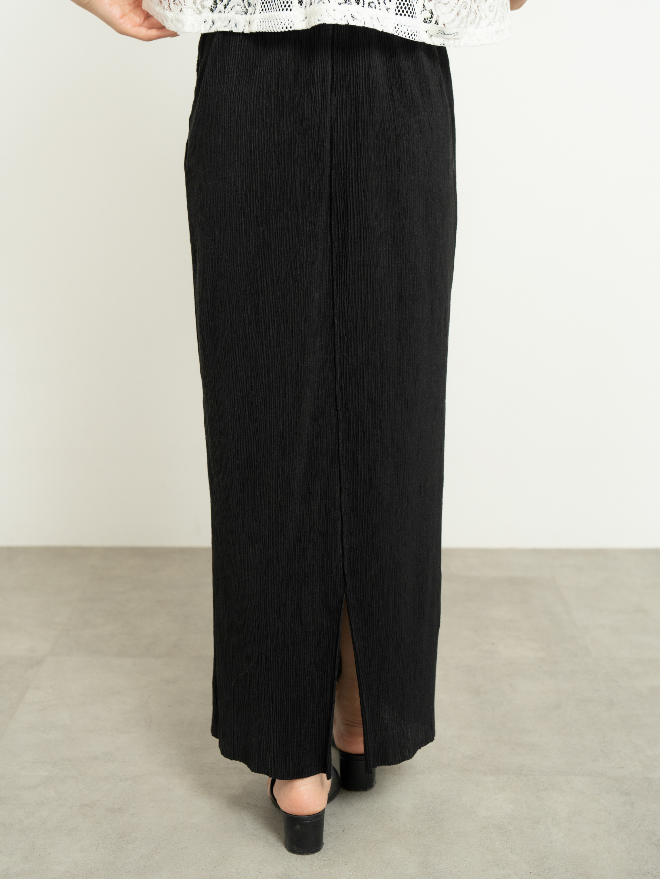 LIGHT TEXTURE PENCIL SKIRT