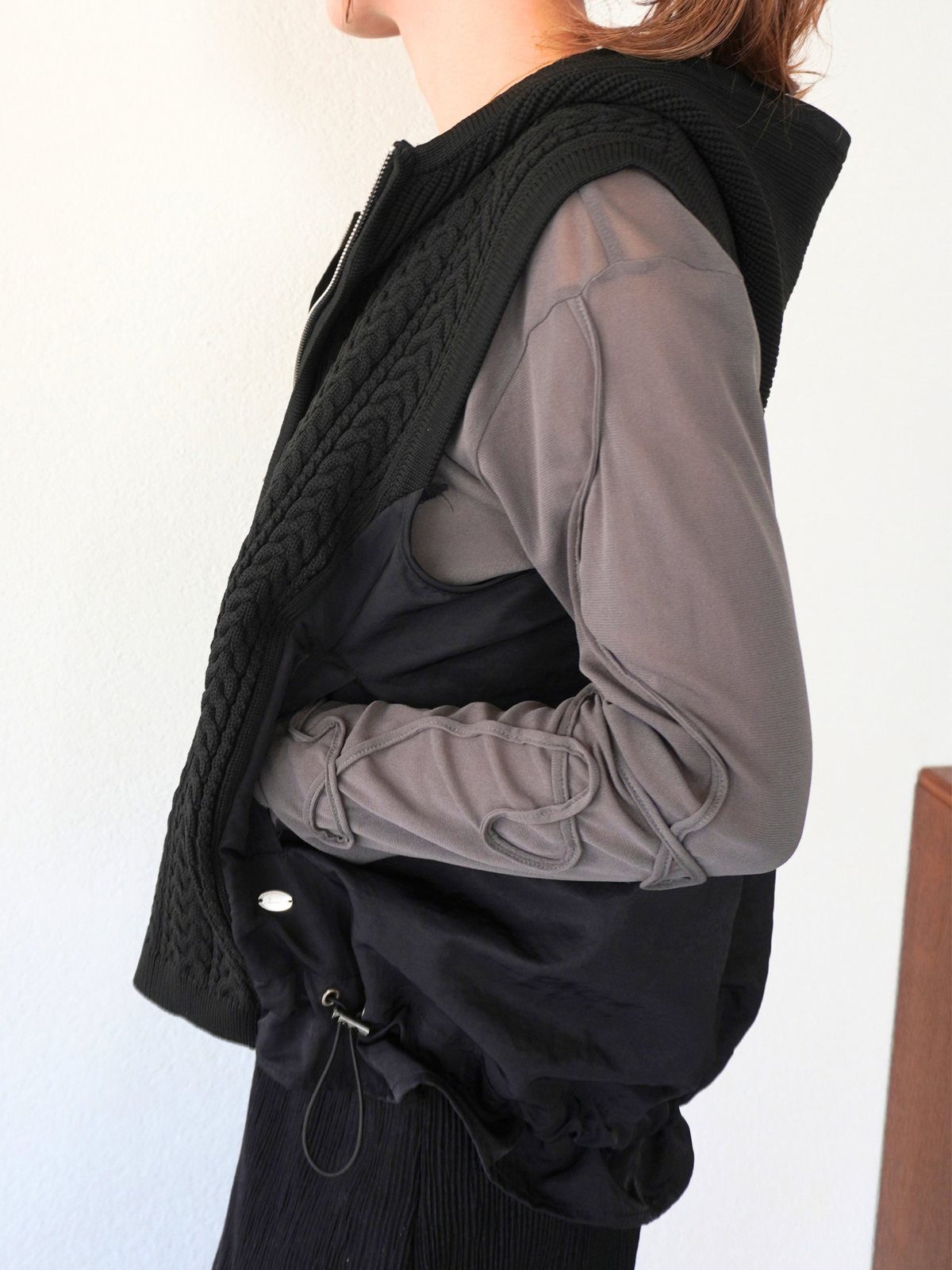 KNIT DOCKING HOODIE VEST【9/25(金)〜 販売】