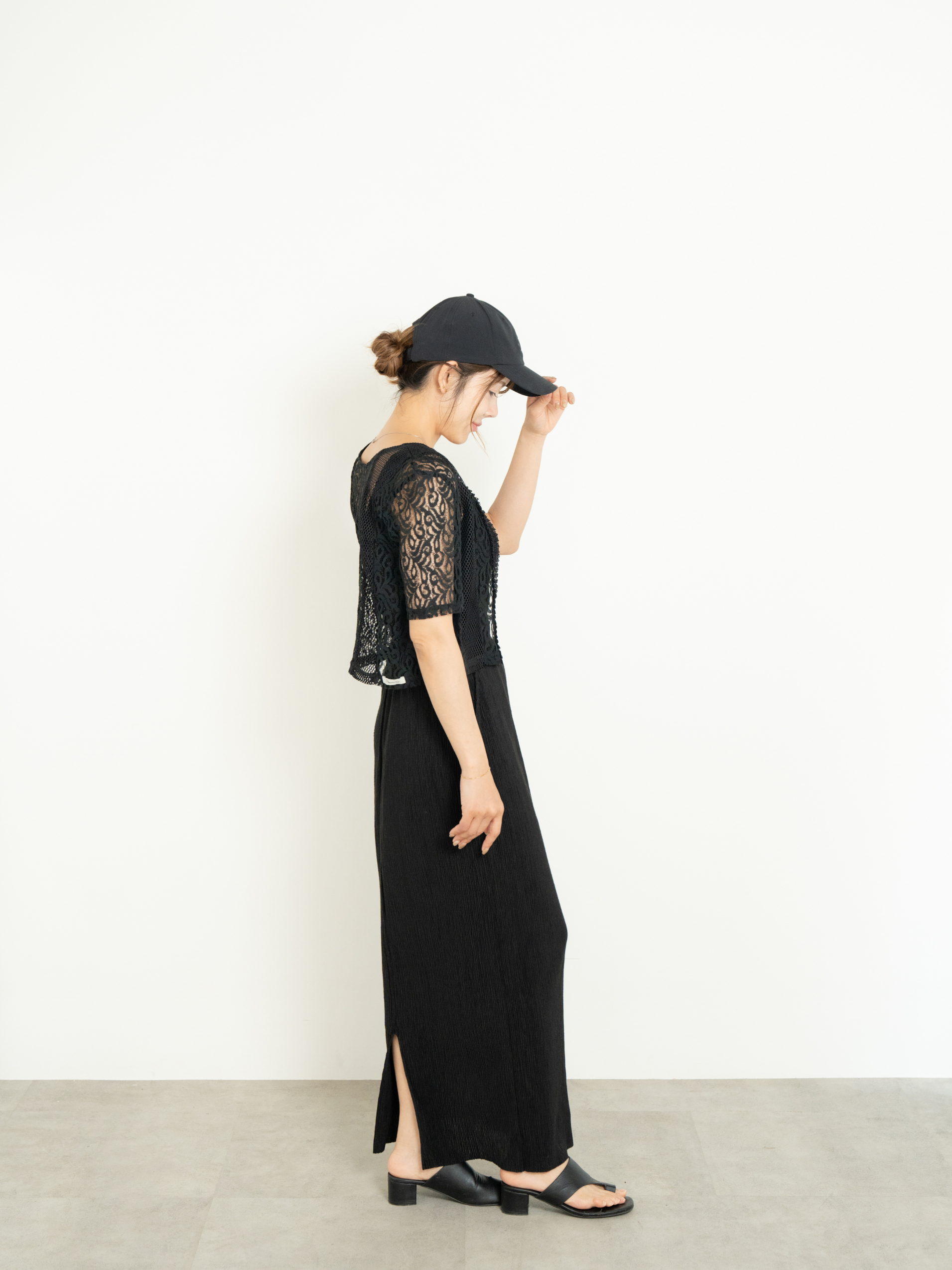 LIGHT TEXTURE PENCIL SKIRT