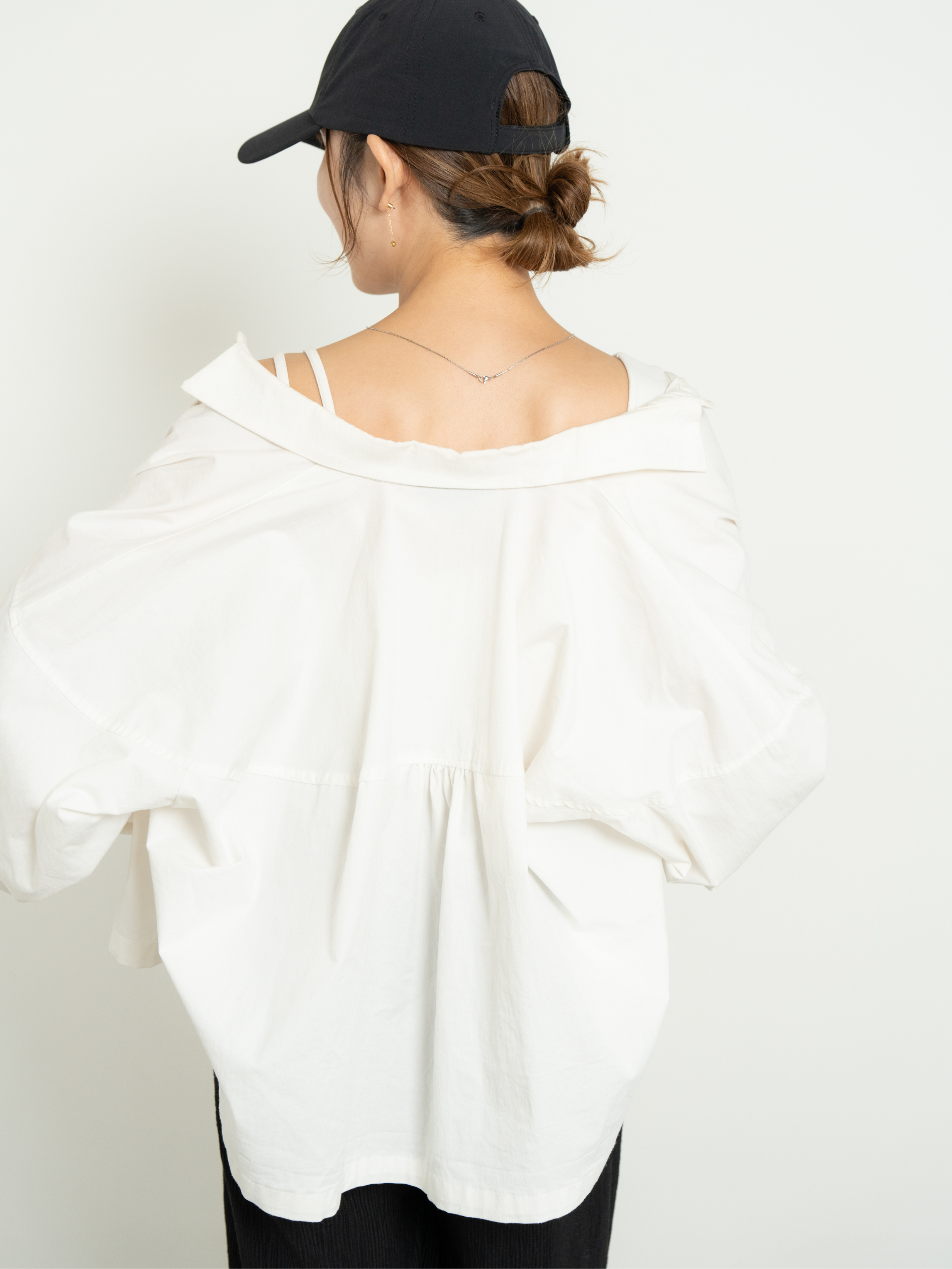 VOLUME SLEEVE SHORT SHIRT