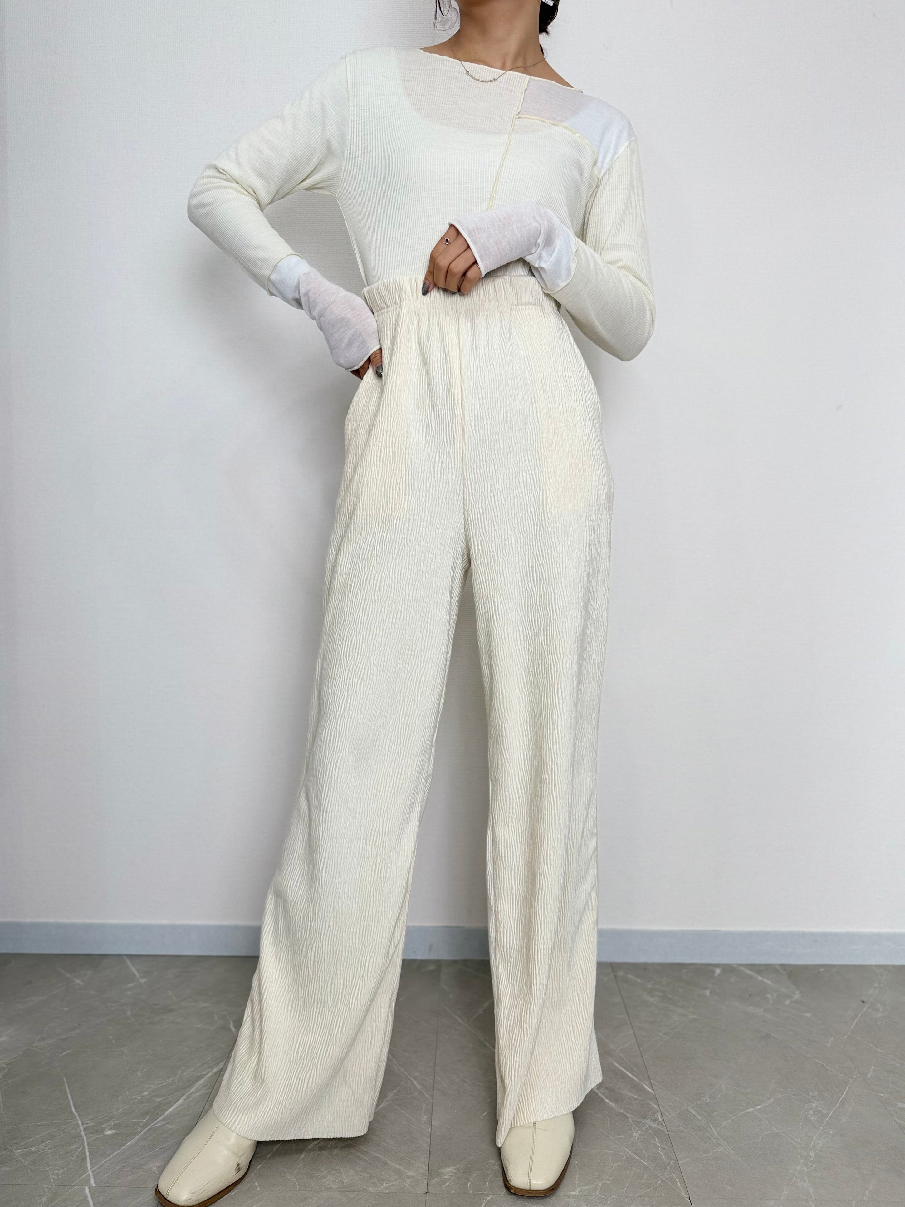 VELOUR LIKE STRAIGHT PANTS