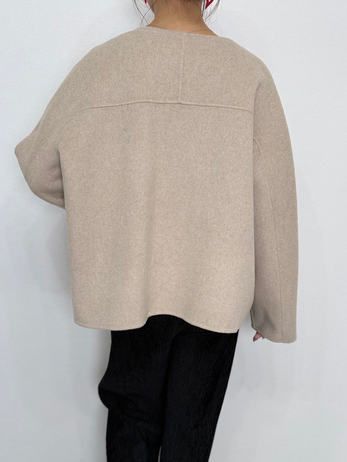 ROUND SHORT WOOL COAT