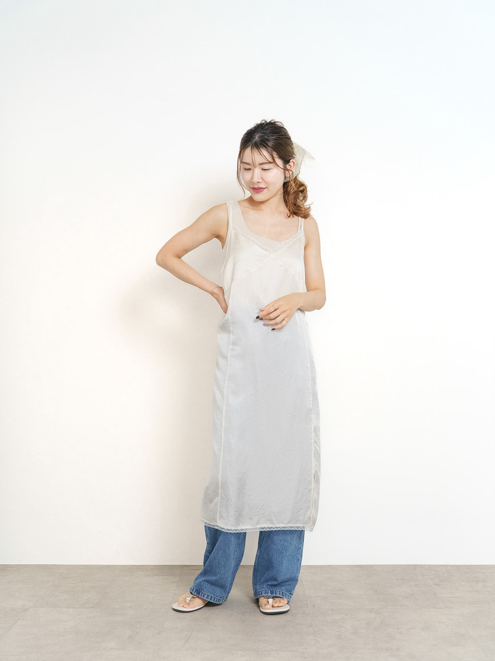 LACE TRIM LAYERED DRESS