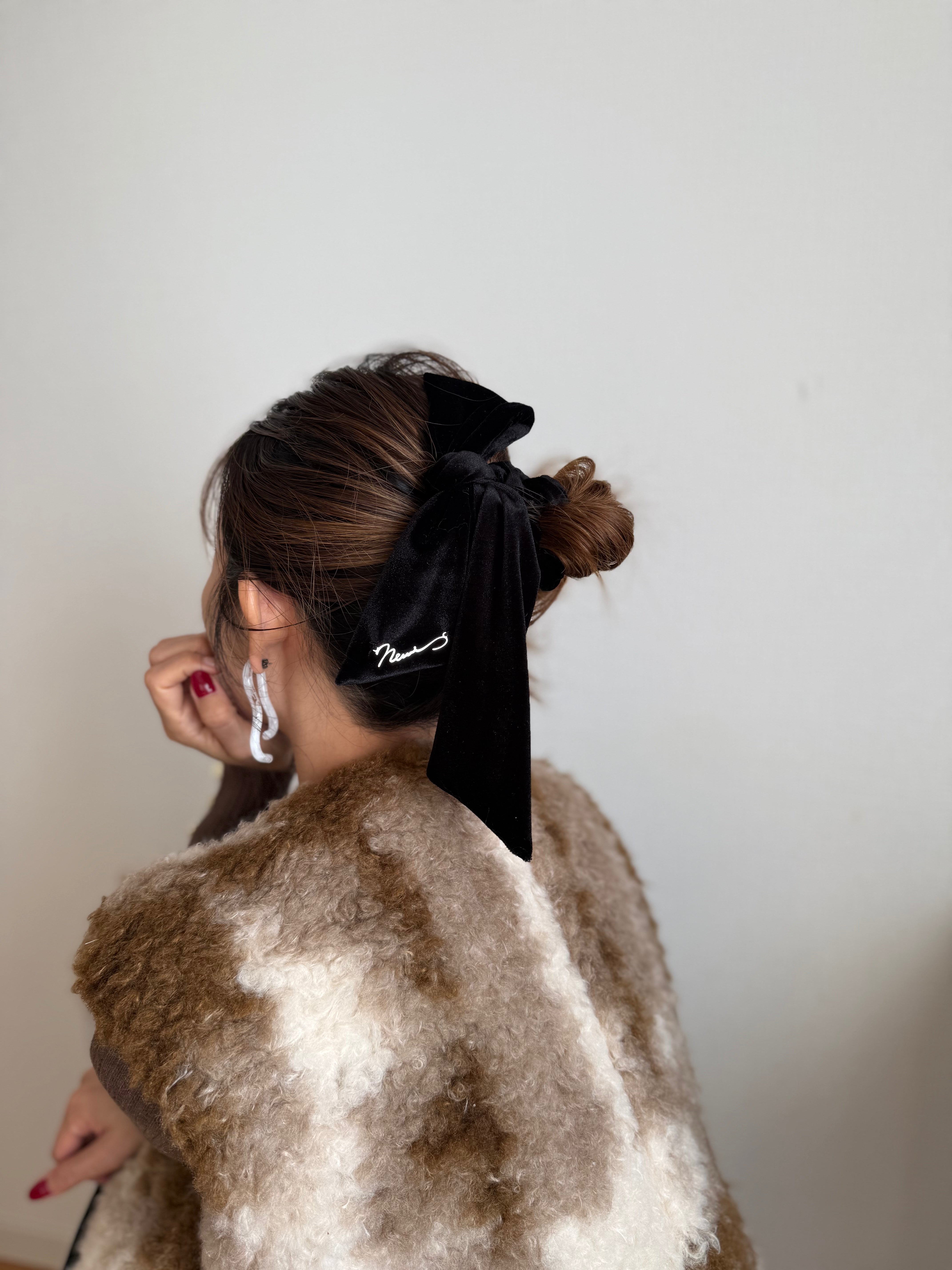 Velour Ribbon 3way Scrunchie