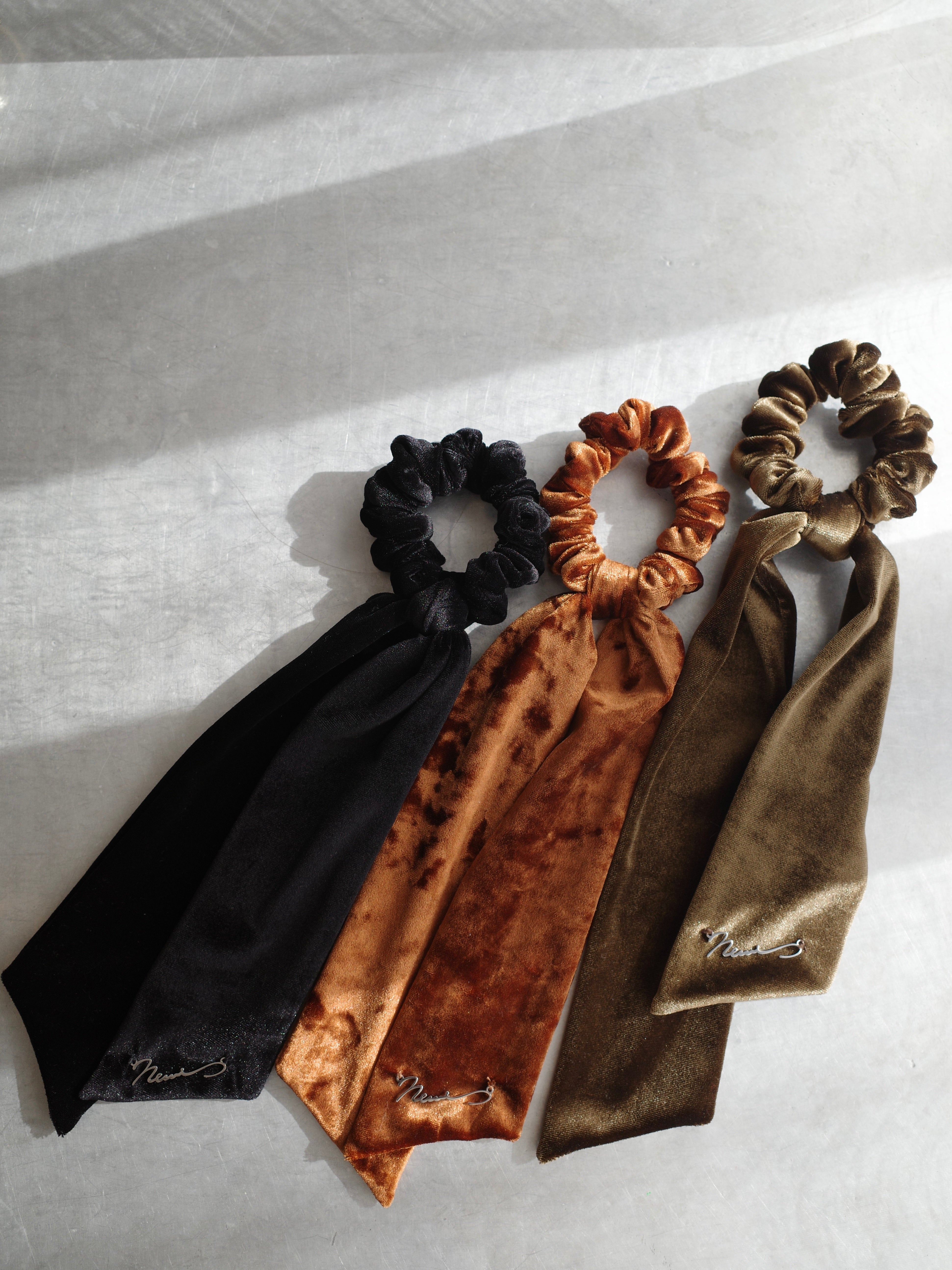 Velour Ribbon 3way Scrunchie