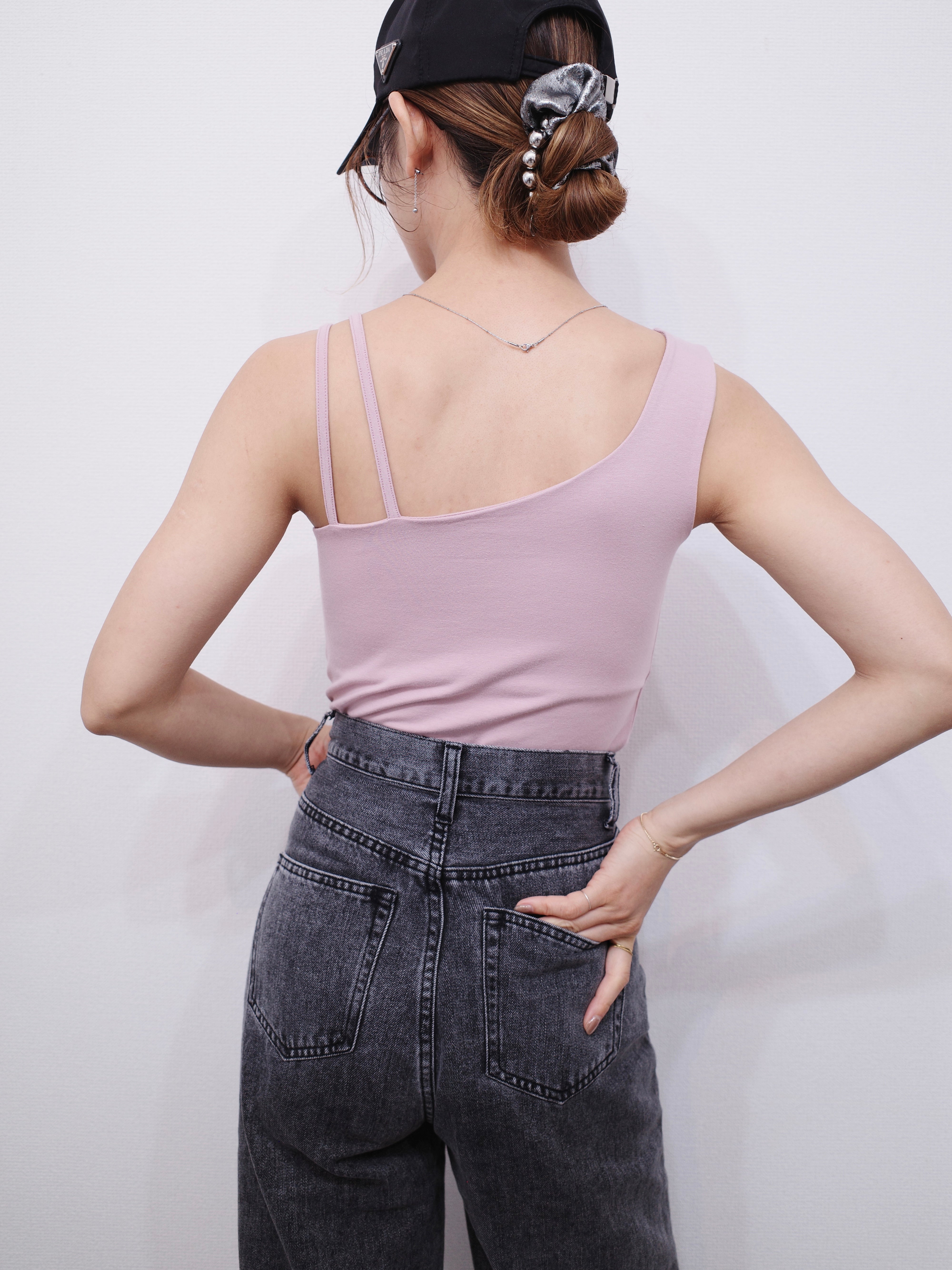 SOFT FIT ASYMMETRY BRA TOP
