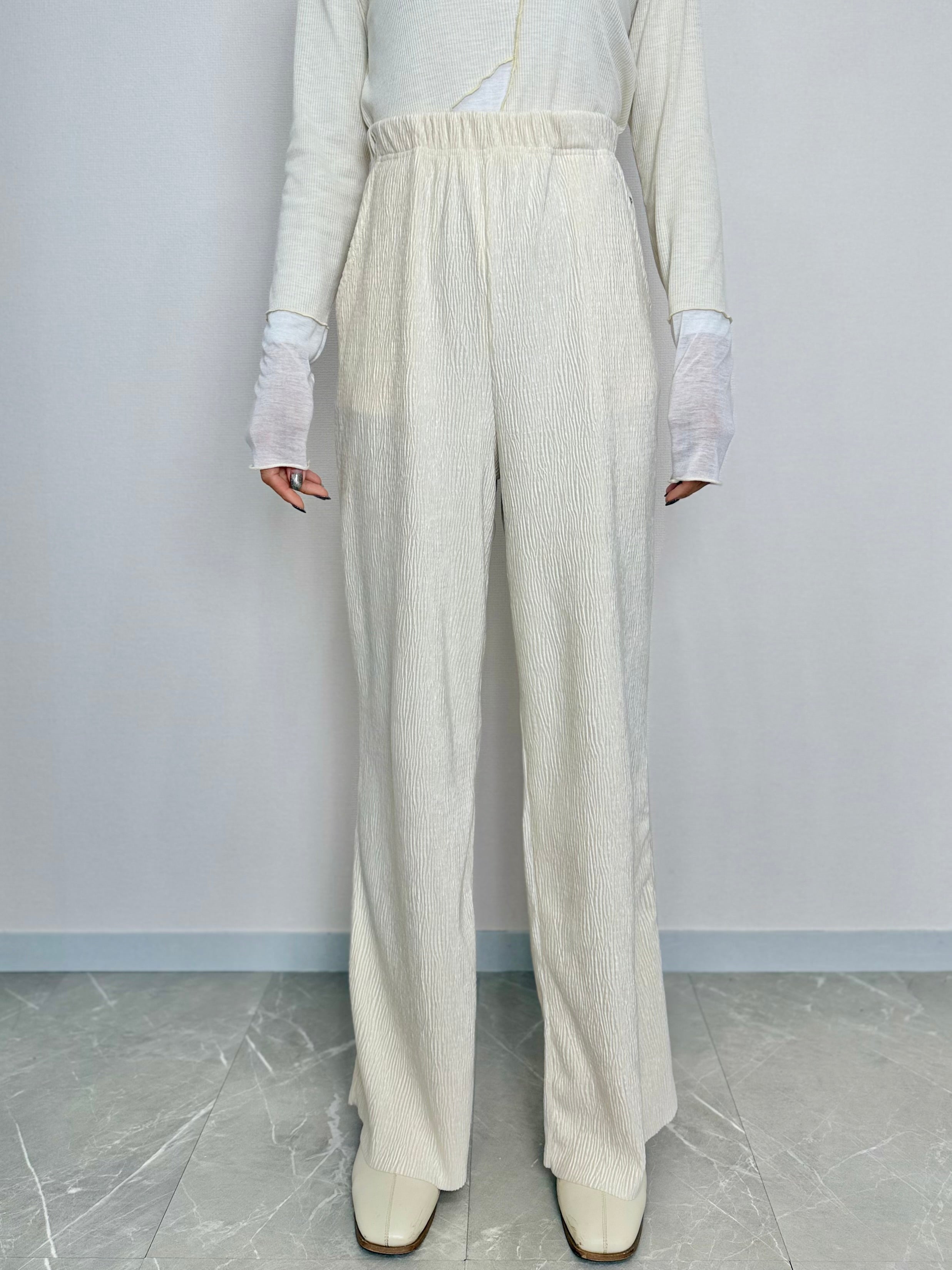 VELOUR LIKE STRAIGHT PANTS