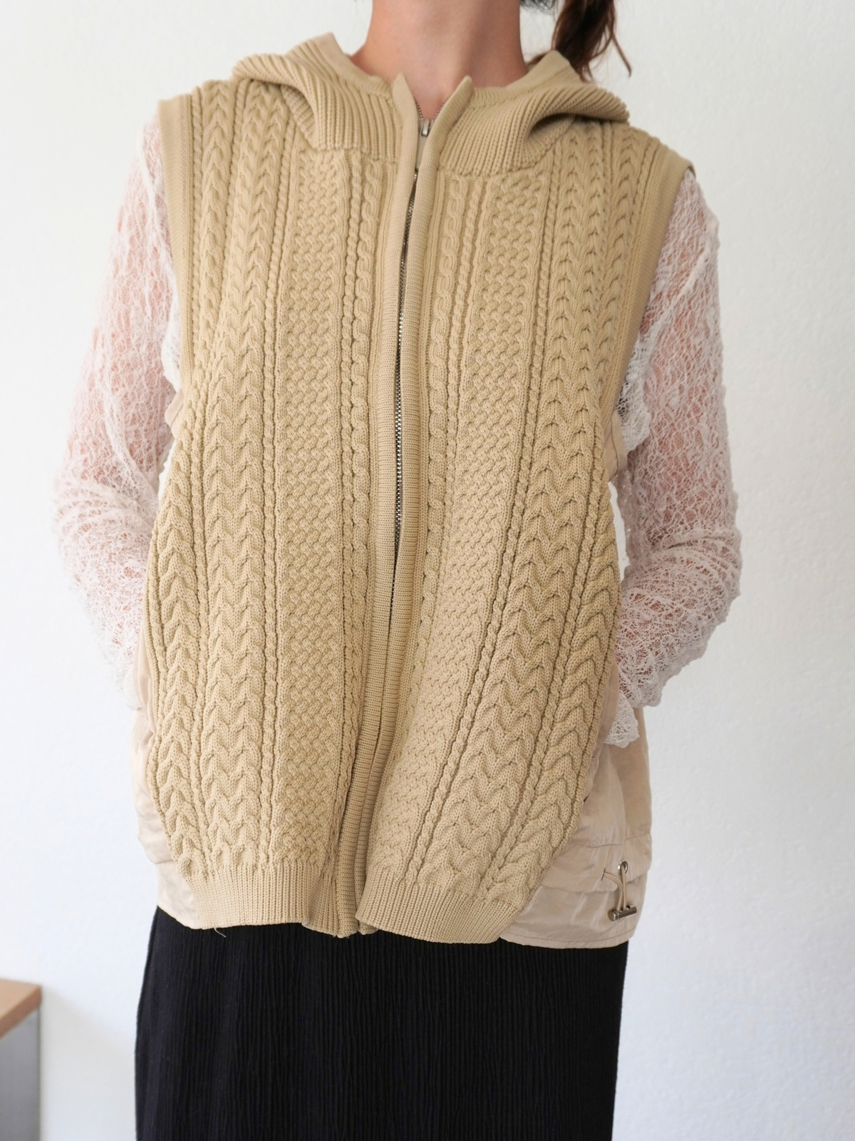 KNIT DOCKING HOODIE VEST【9/25(金)〜 販売】
