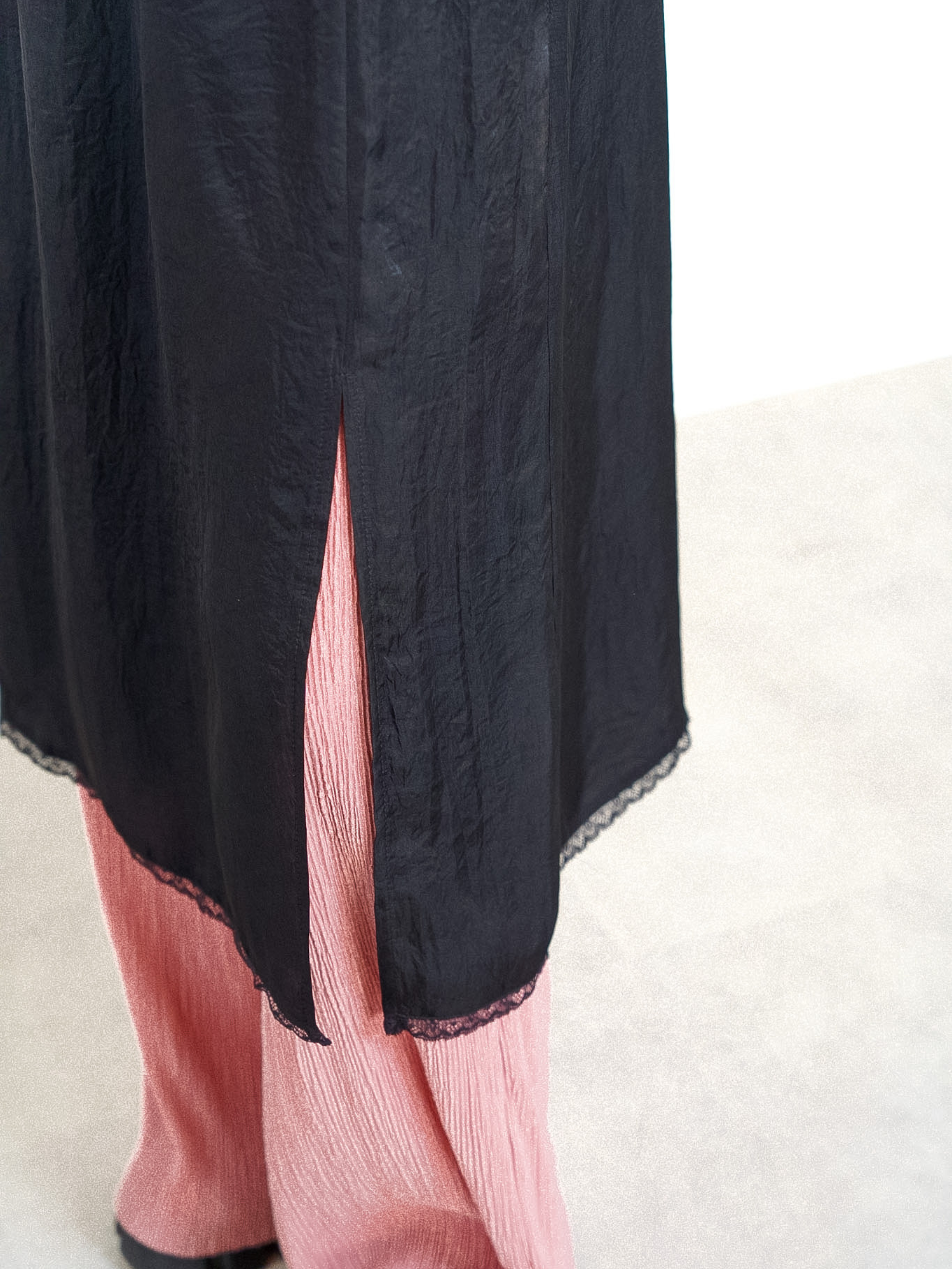 LACE TRIM LAYERED DRESS