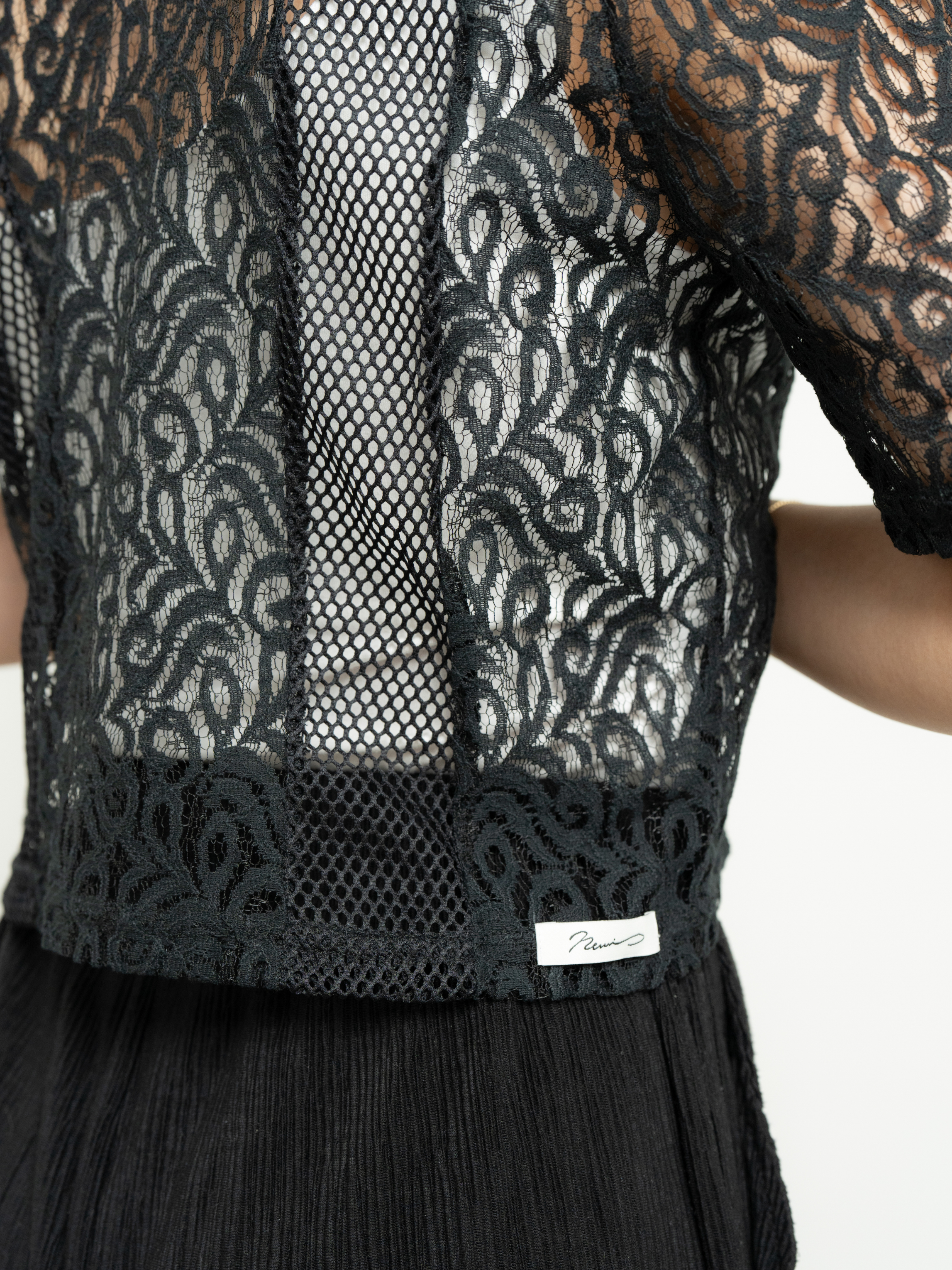 2WAY CLASSICAL LACE MESH TOP