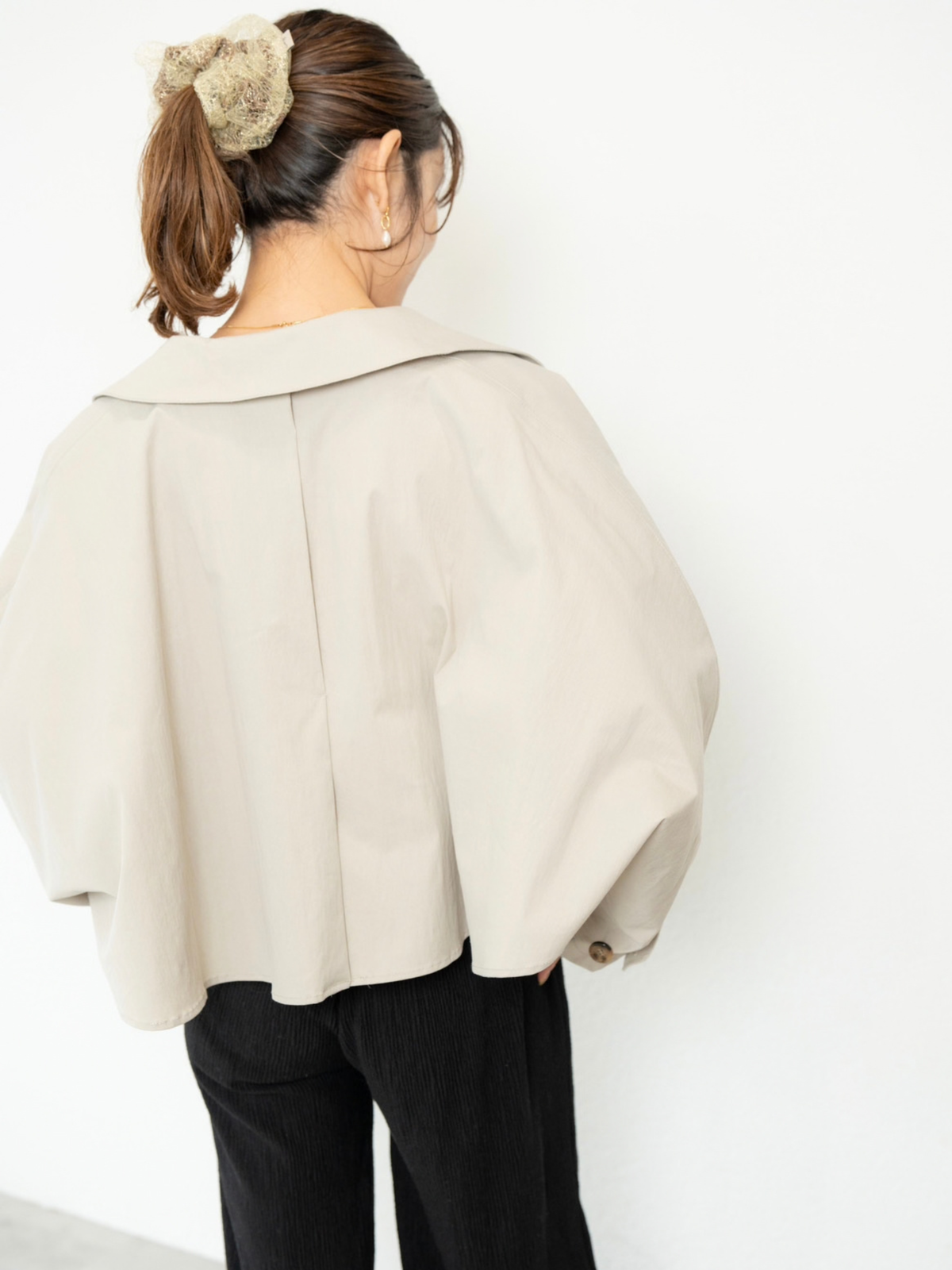 SHORT TRENCH COAT【9/25(金)〜 販売】