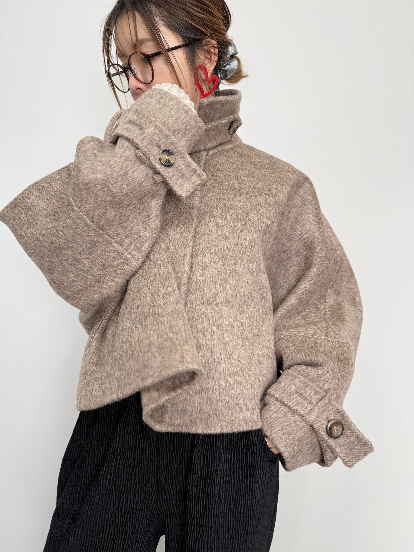 TAILORED WOOL SHORT COAT