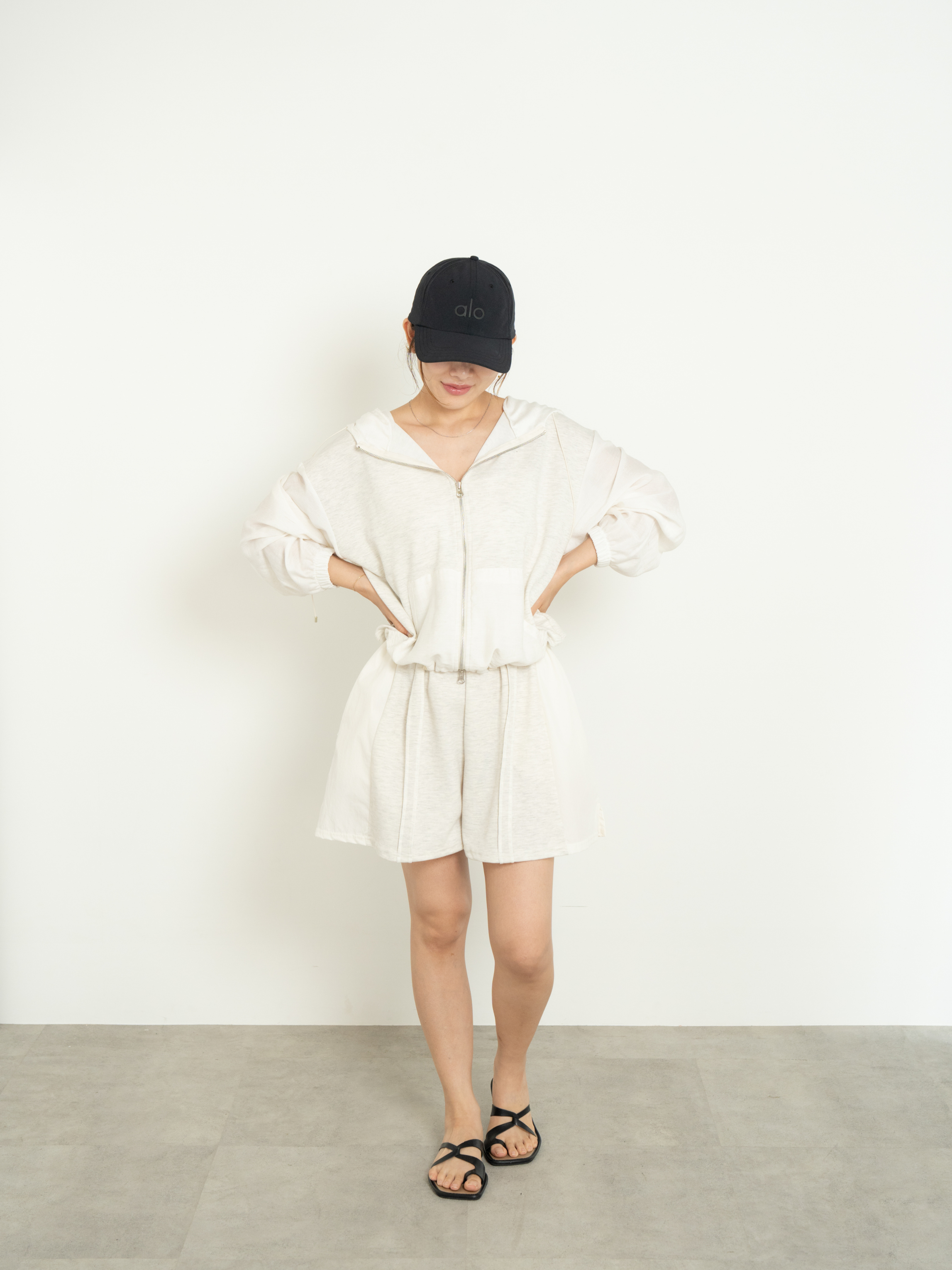 AIRY RELAX SHORT PANTS