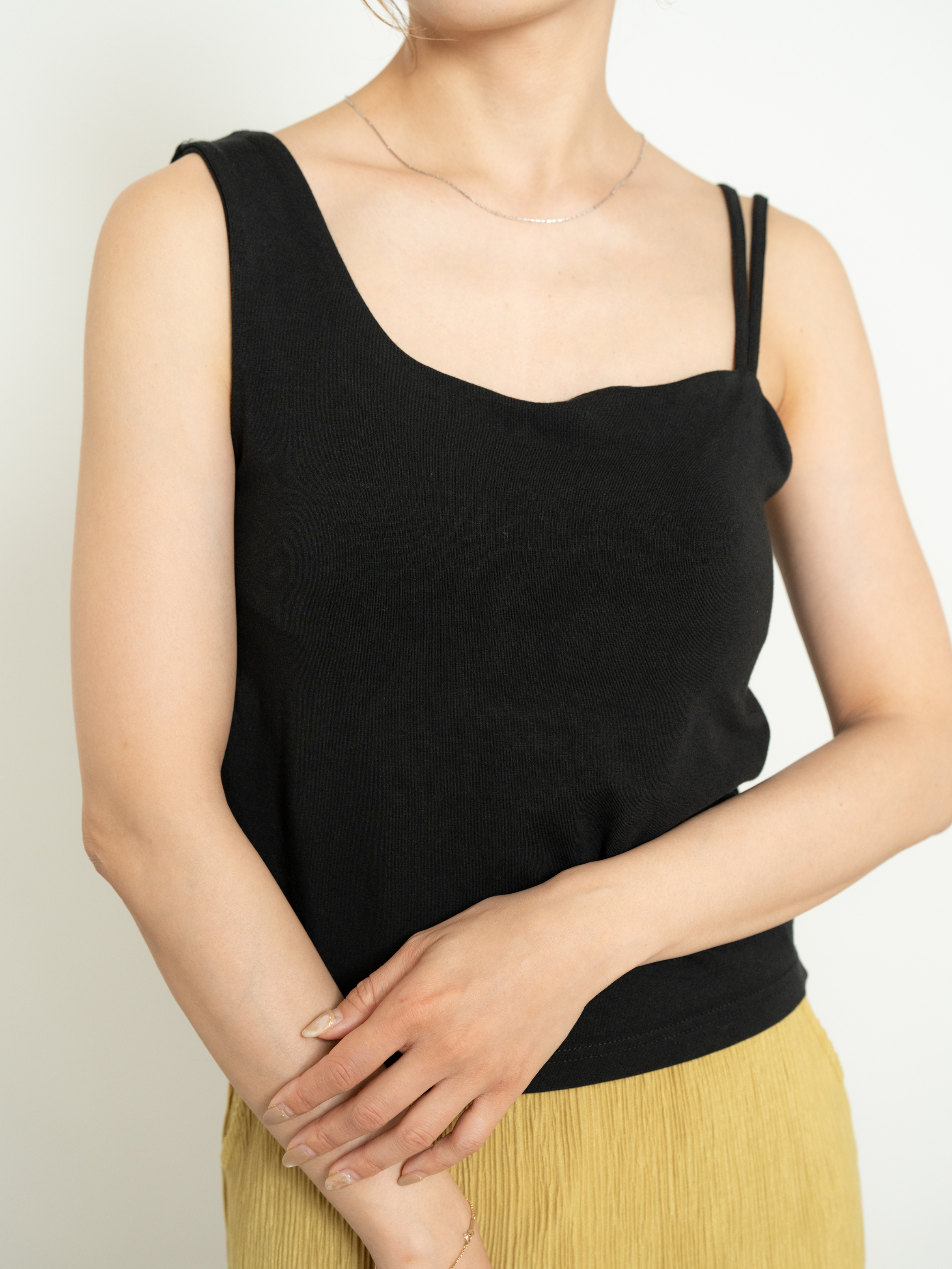 SOFT FIT ASYMMETRY BRA TOP