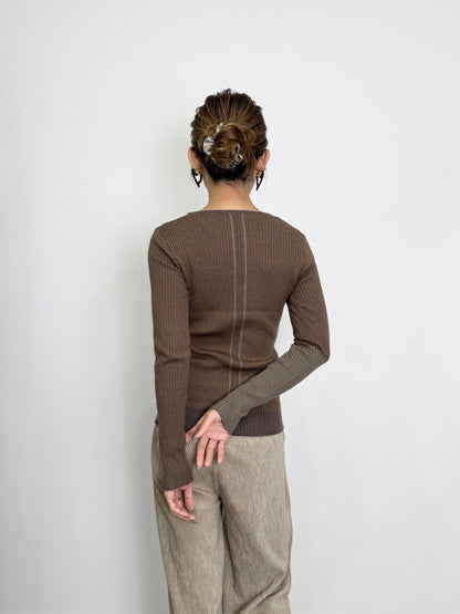 EN LINE ASYMMETRY RIB KNIT