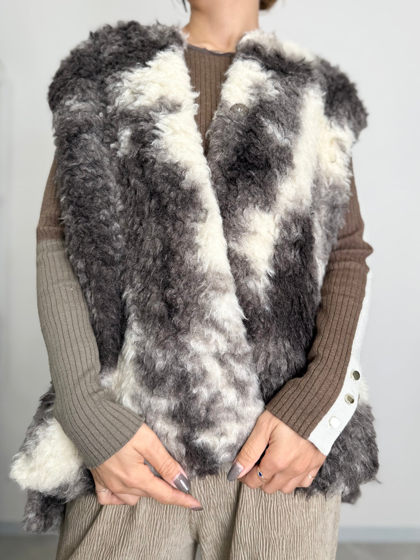 MIRAGE ART FUR VEST
