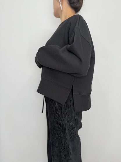 NEWI SILKY CURVE SWEAT