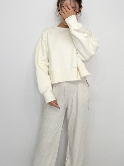 NEWI SILKY CURVE SWEAT