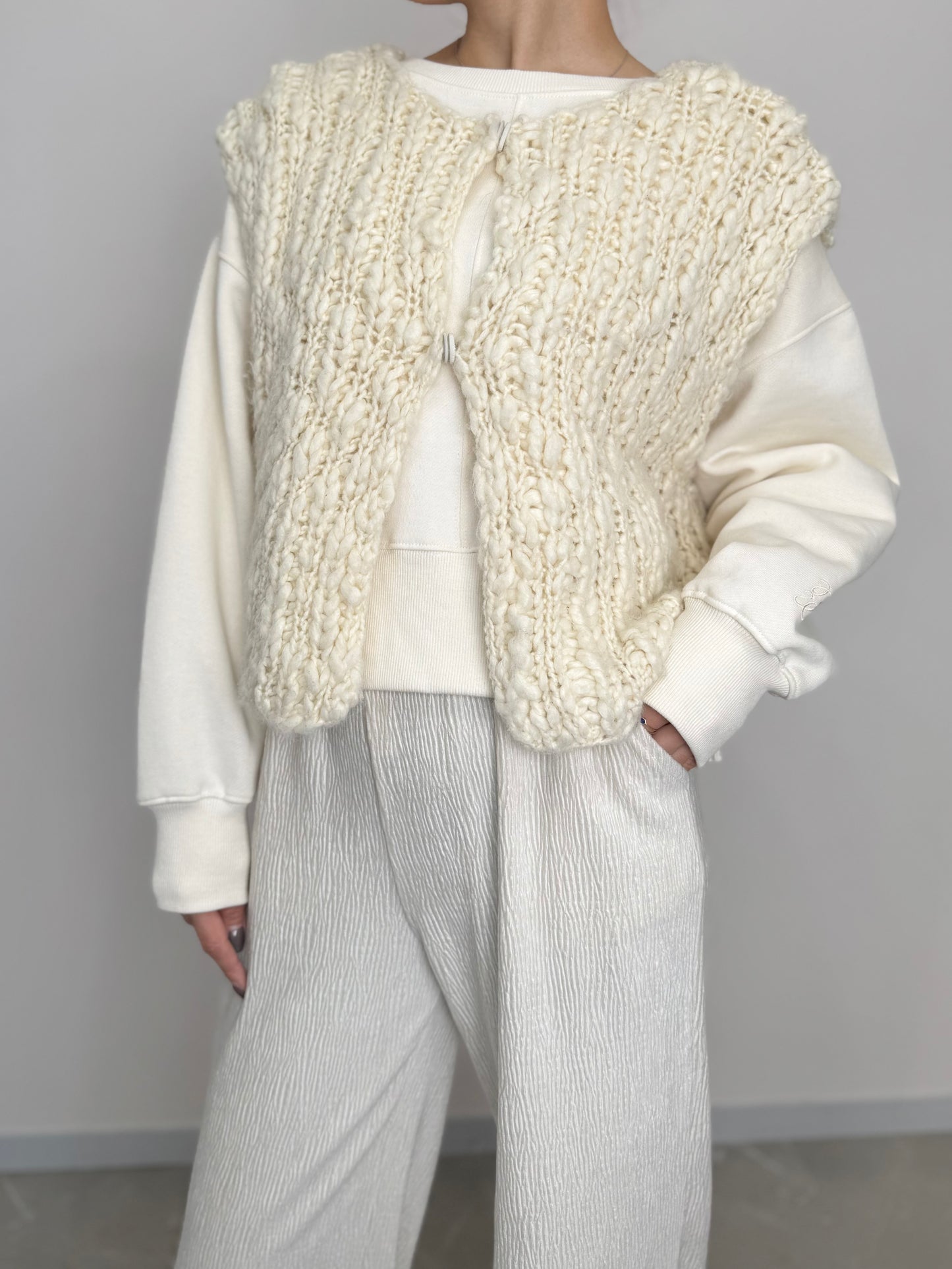 NEWI SILKY CURVE SWEAT