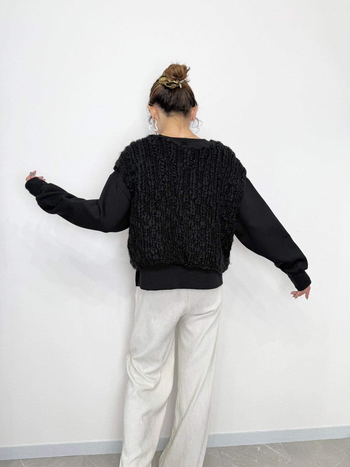 NEWI SILKY CURVE SWEAT