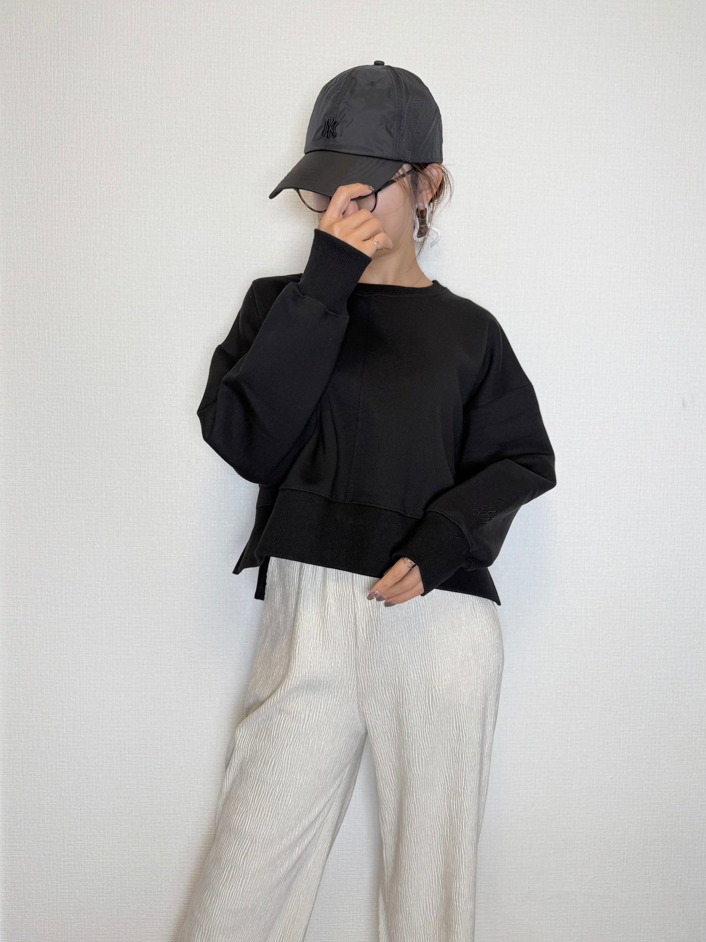 NEWI SILKY CURVE SWEAT