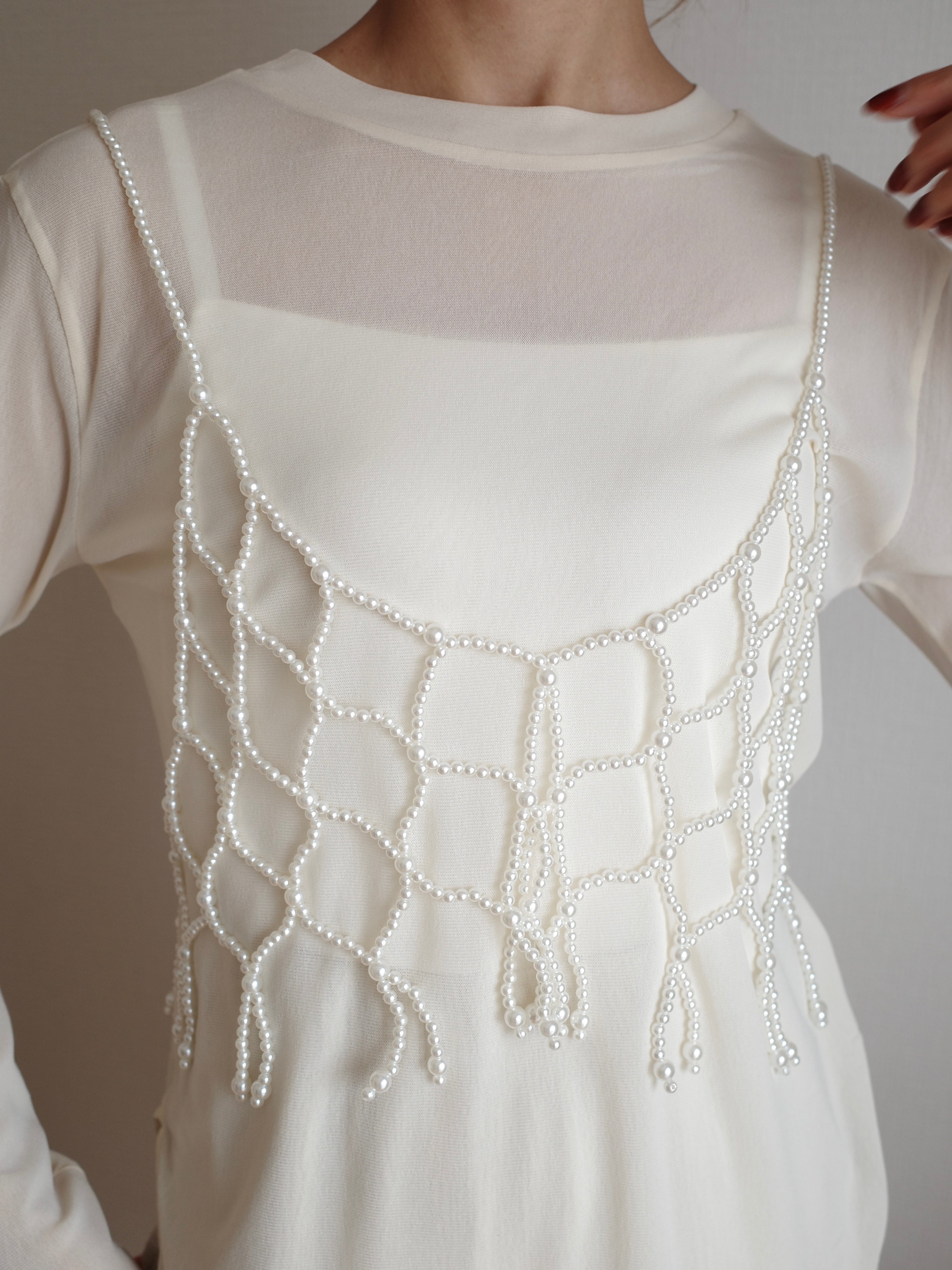 PEARL BEADS FRINGE VEST