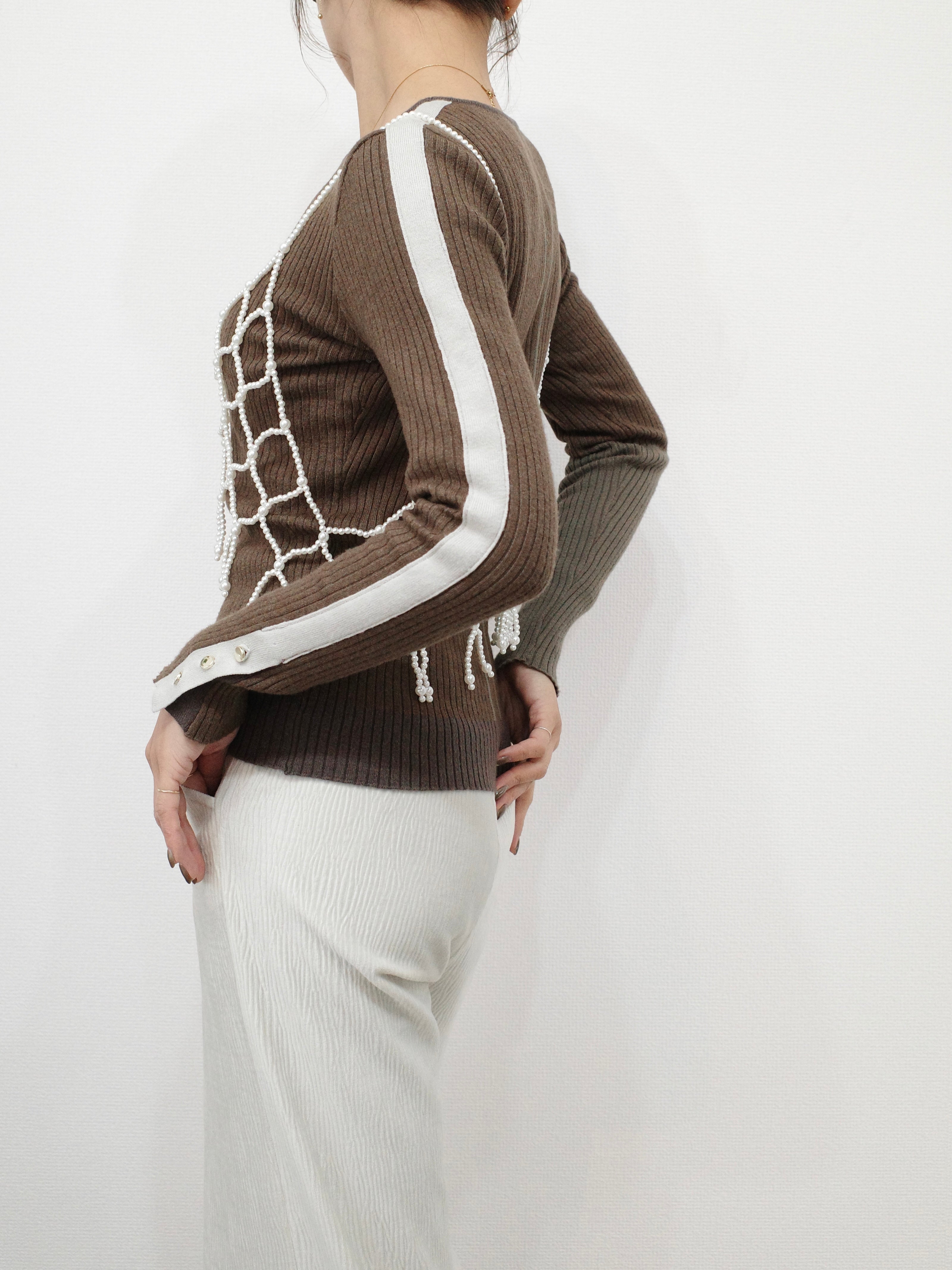 EN LINE ASYMMETRY RIB KNIT