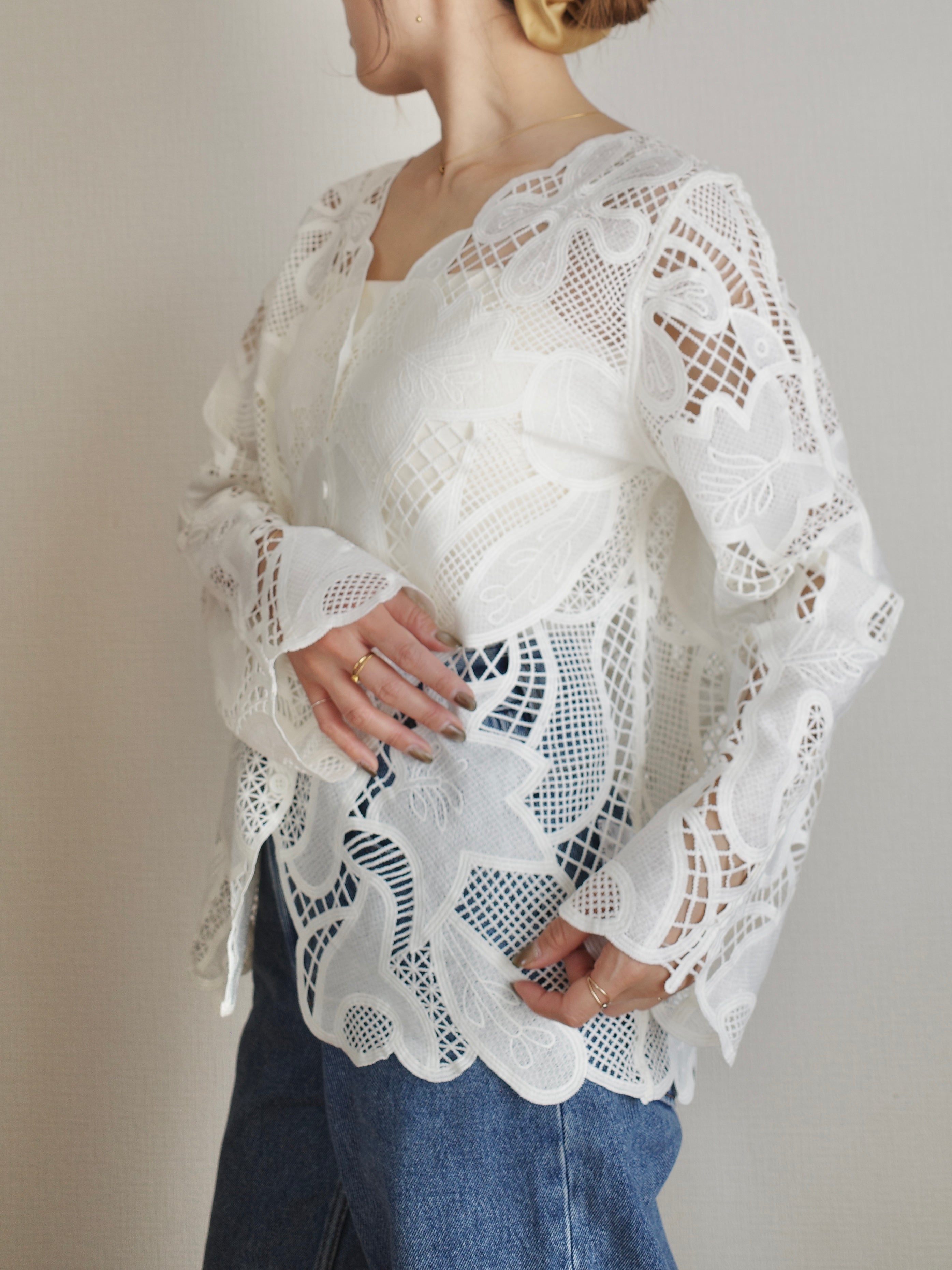 BLOOM LACE CARDIGAN