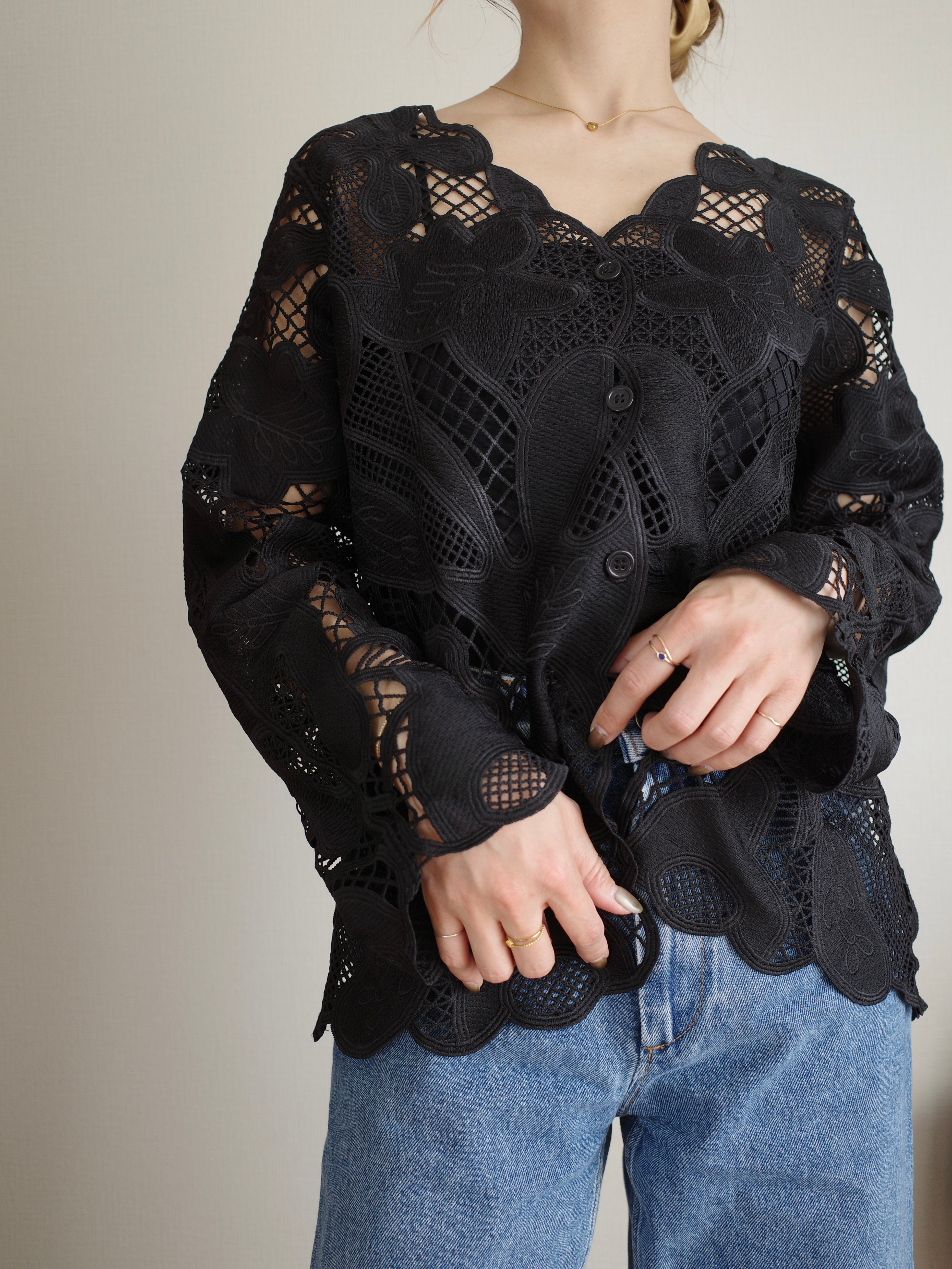 BLOOM LACE CARDIGAN