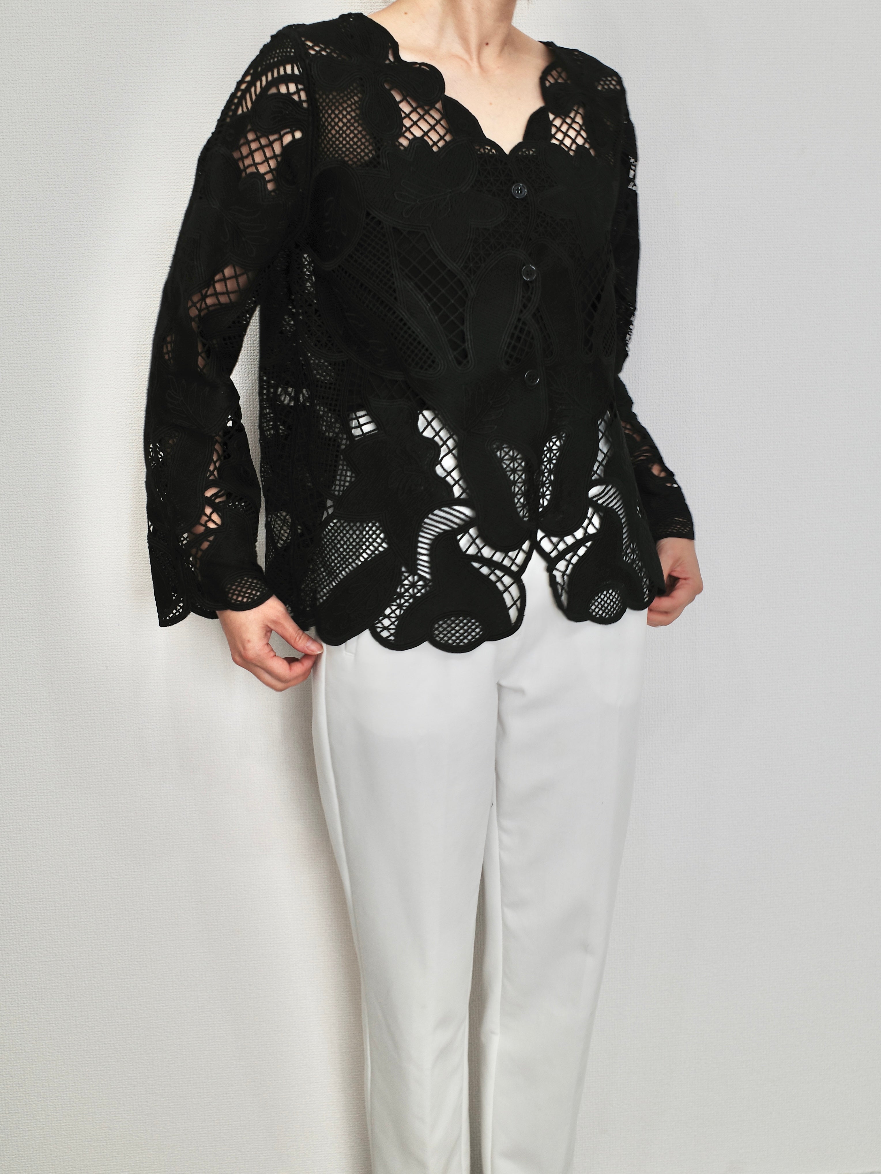 BLOOM LACE CARDIGAN